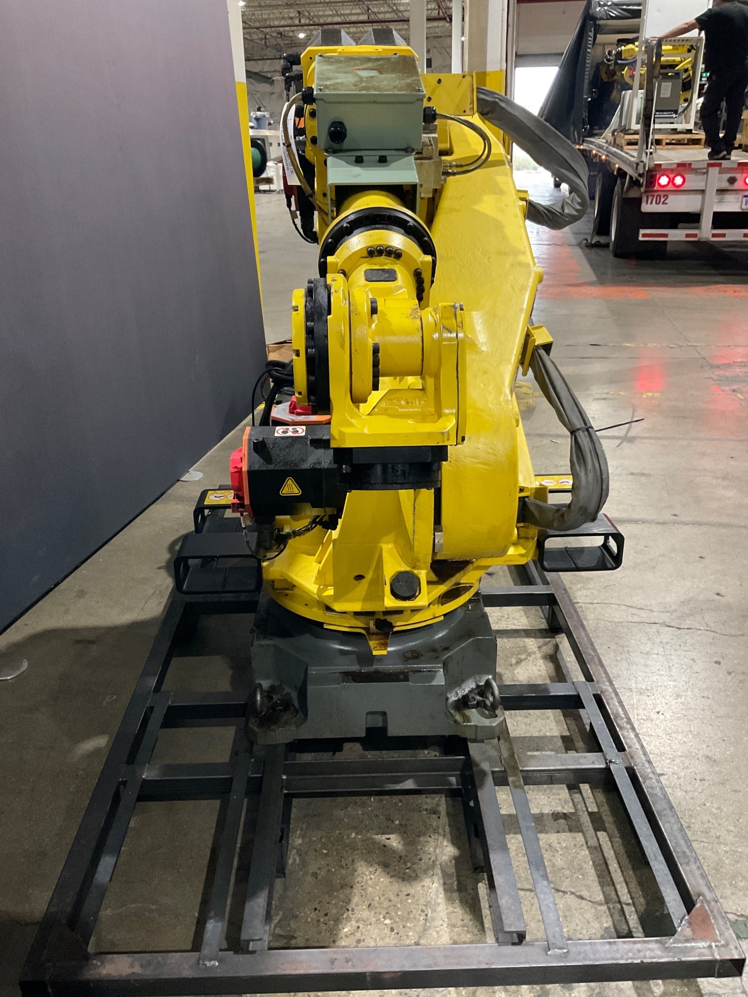FANUC R-2000iB/165F Complete With R-30iB Controller USED 2
