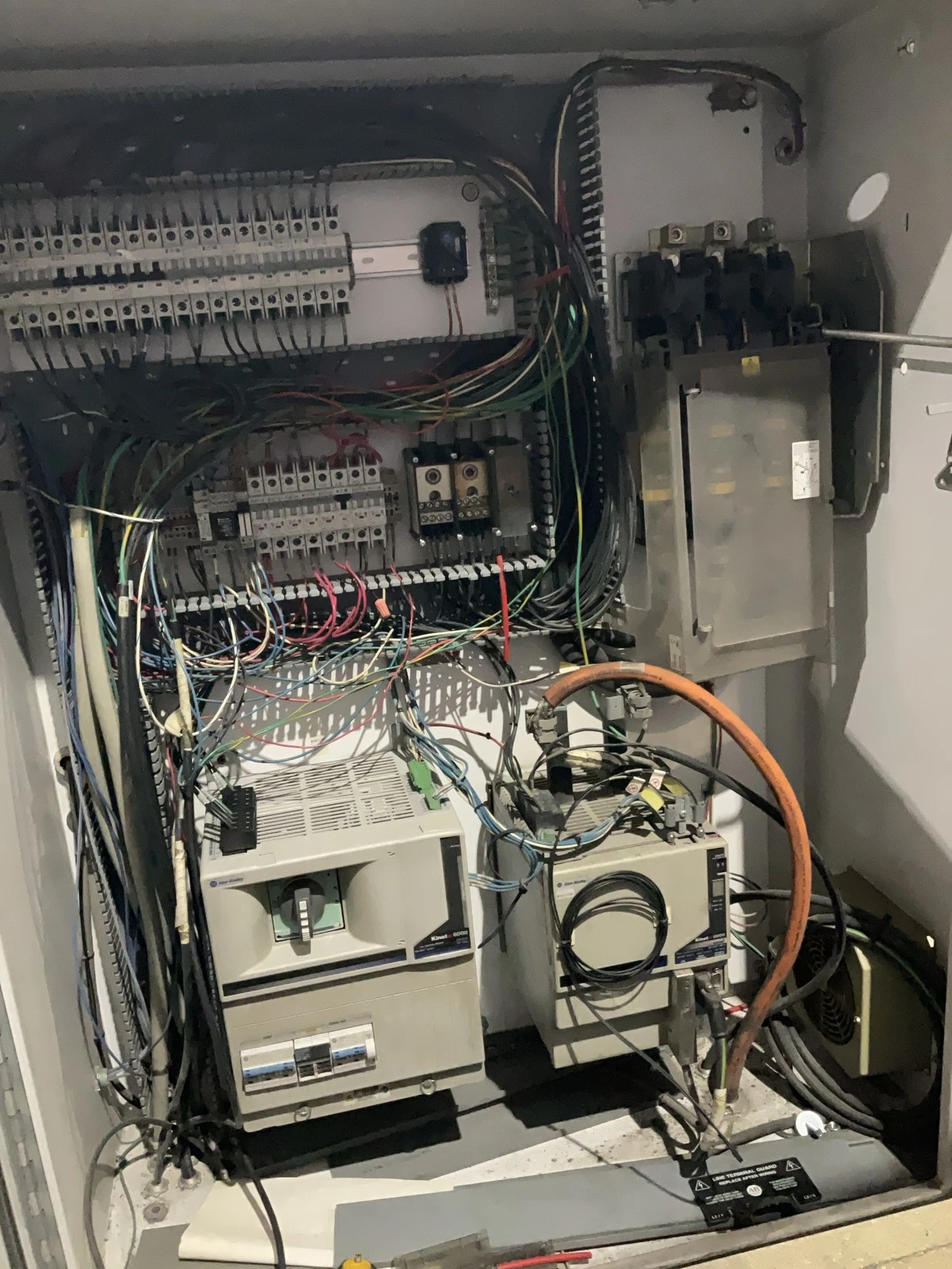 ABB IRB 2400L Type B Master/Slave Welding Cell With IRC5 Controllers USED - Image 19