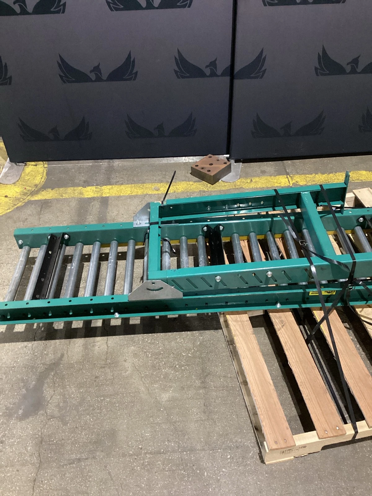 AUTOMATED CONVEYOR SYSTEMS 120 In. Gravity Roller Conveyor USED - Image 2