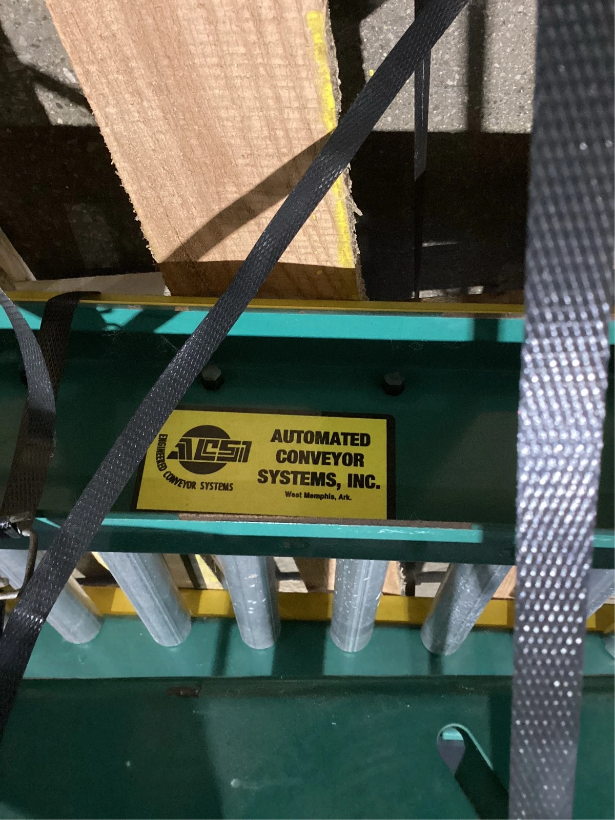 AUTOMATED CONVEYOR SYSTEMS 120 In. Gravity Roller Conveyor USED - Image 4