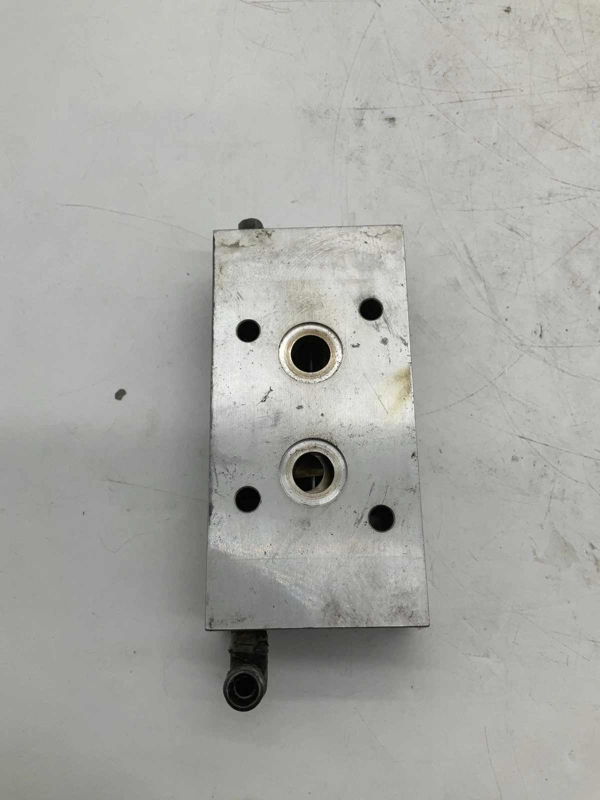Danfoss 4KKXP2332-004 Hydraulic Valve Manifold Block USED - Image 4