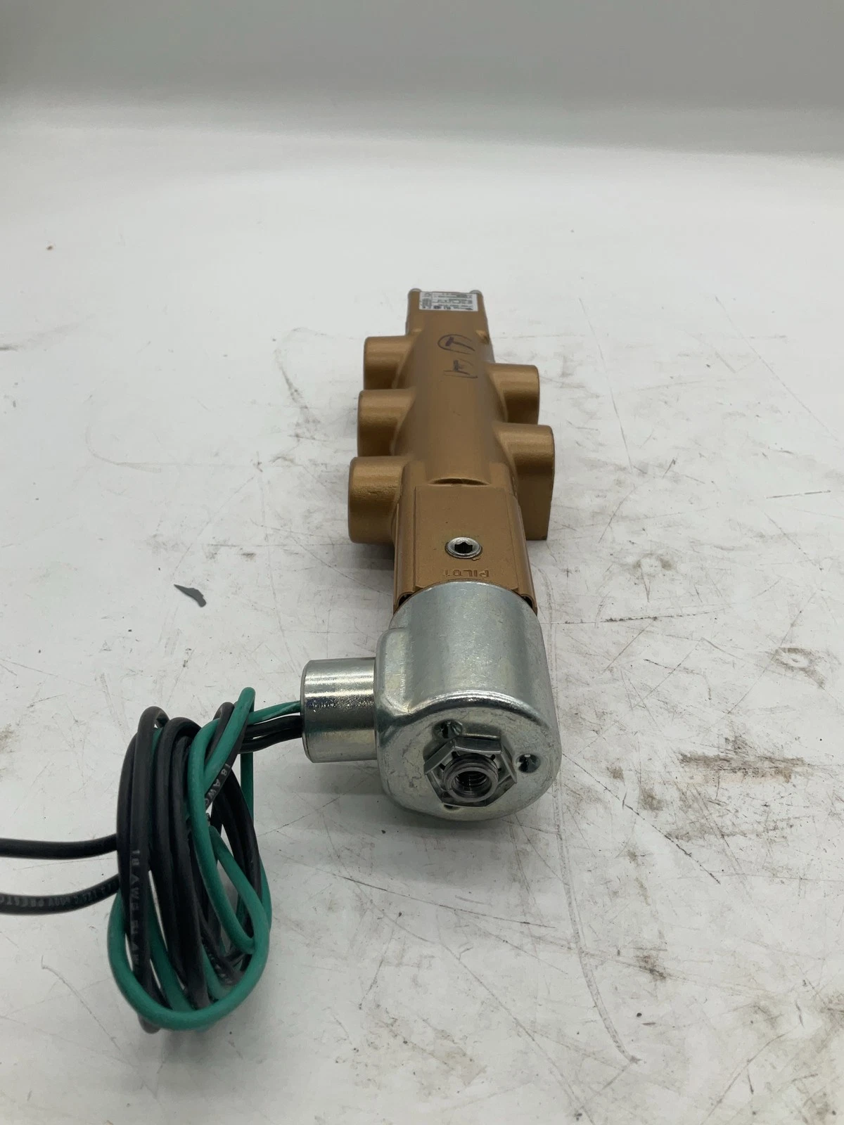 Versa VSG-4422-A120 Pilot Operated Pneumatic Solenoid Valve 120V NEW - Image 3