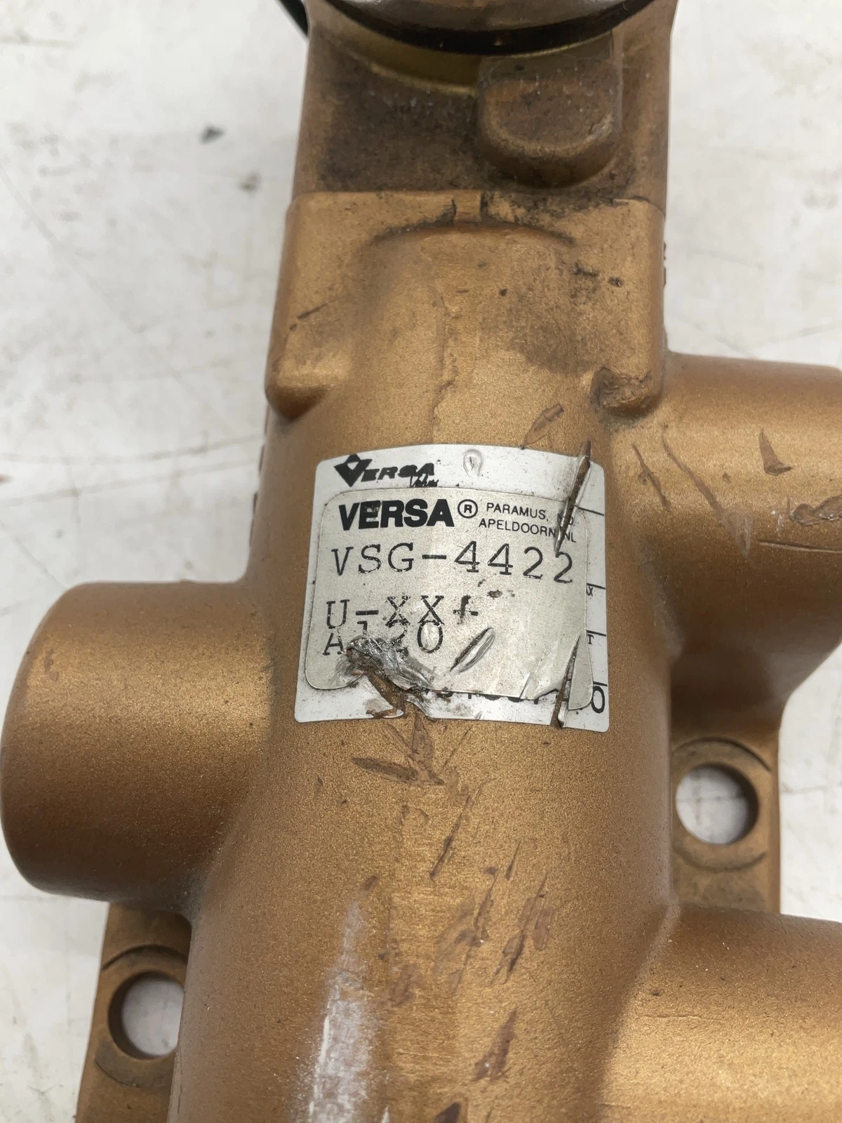 Versa VSG-4422-U-XX-A120 Pilot Operated Pneumatic Solenoid Valve USED - Image 2