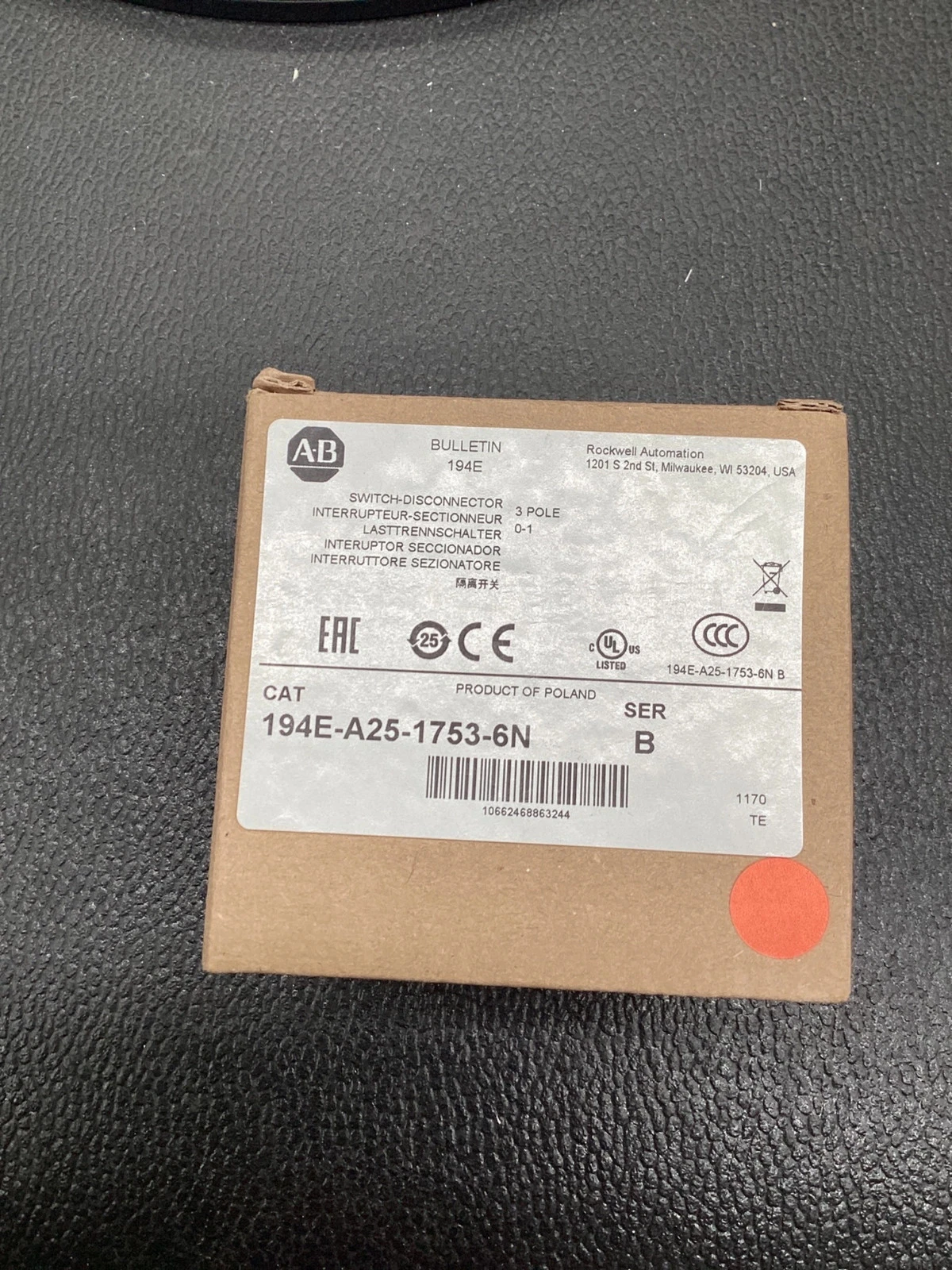 ALLEN-BRADLEY 194E-A25-1753-6N Switch Disconnector 3 Pole NEW - Image 3