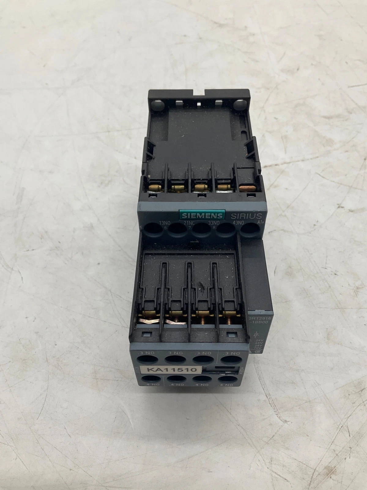 Siemens 3RH2131-1BB40 Control Relay 24VDC W/ 3RH2911-1FA40 USED - Image 4