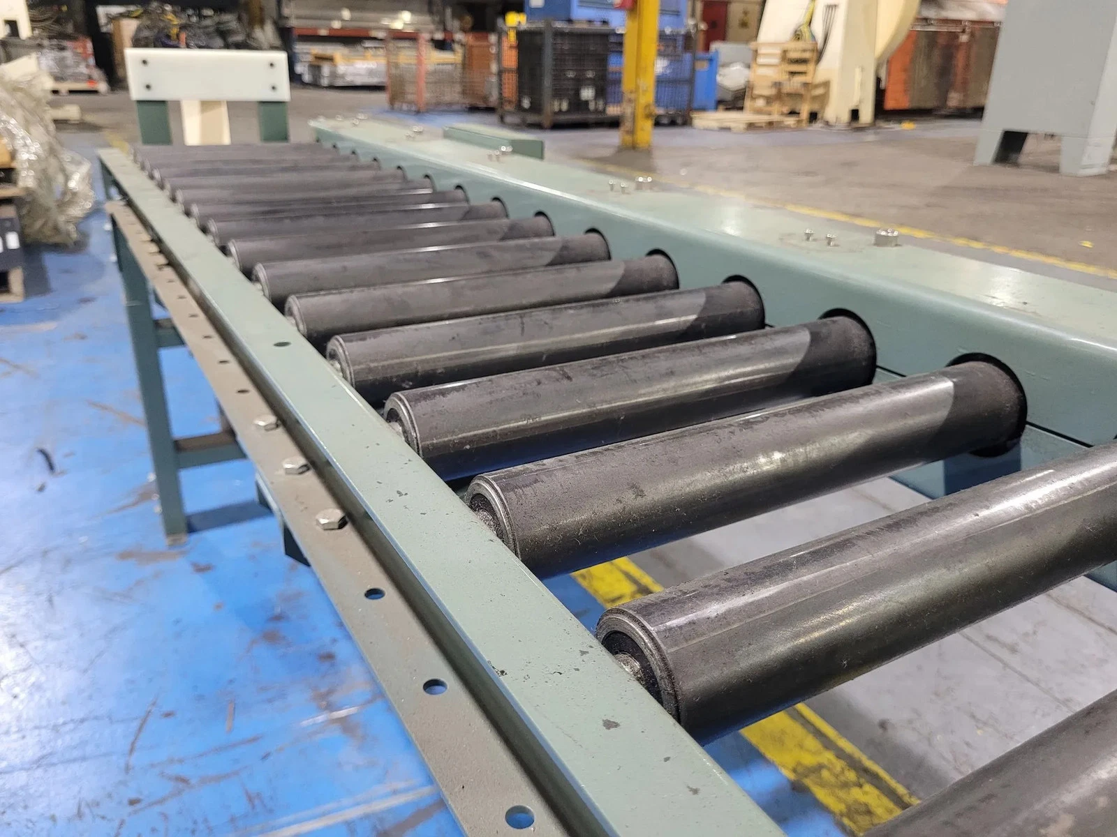 HYTROL 199CRR 7ft x 1ft Medium-Duty Chain-Driven Live Roller Conveyor USED - Image 5