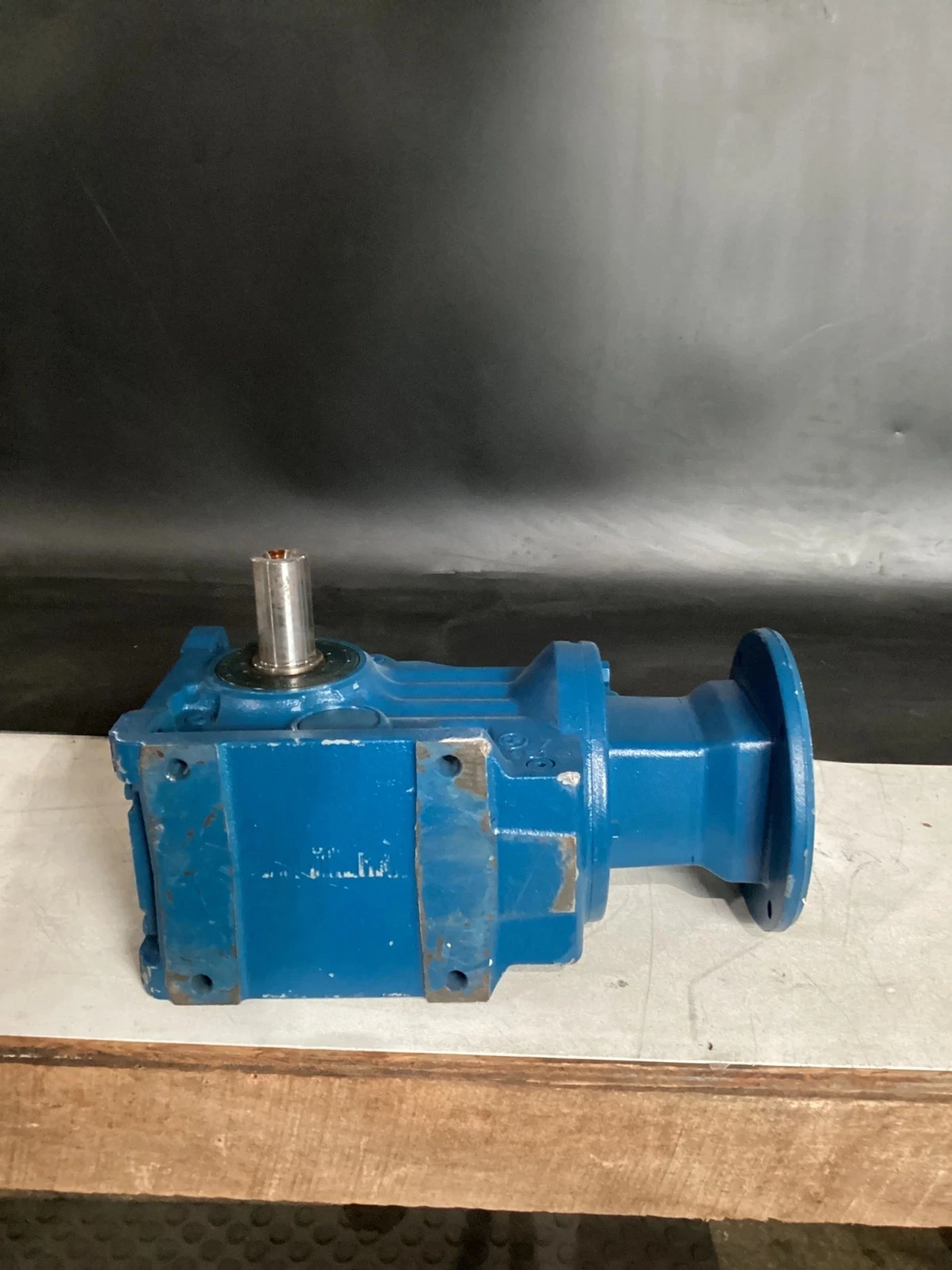 SEW-EURODRIVE K47AM143 Helical-Bevel Gear Reducer USED - Image 3