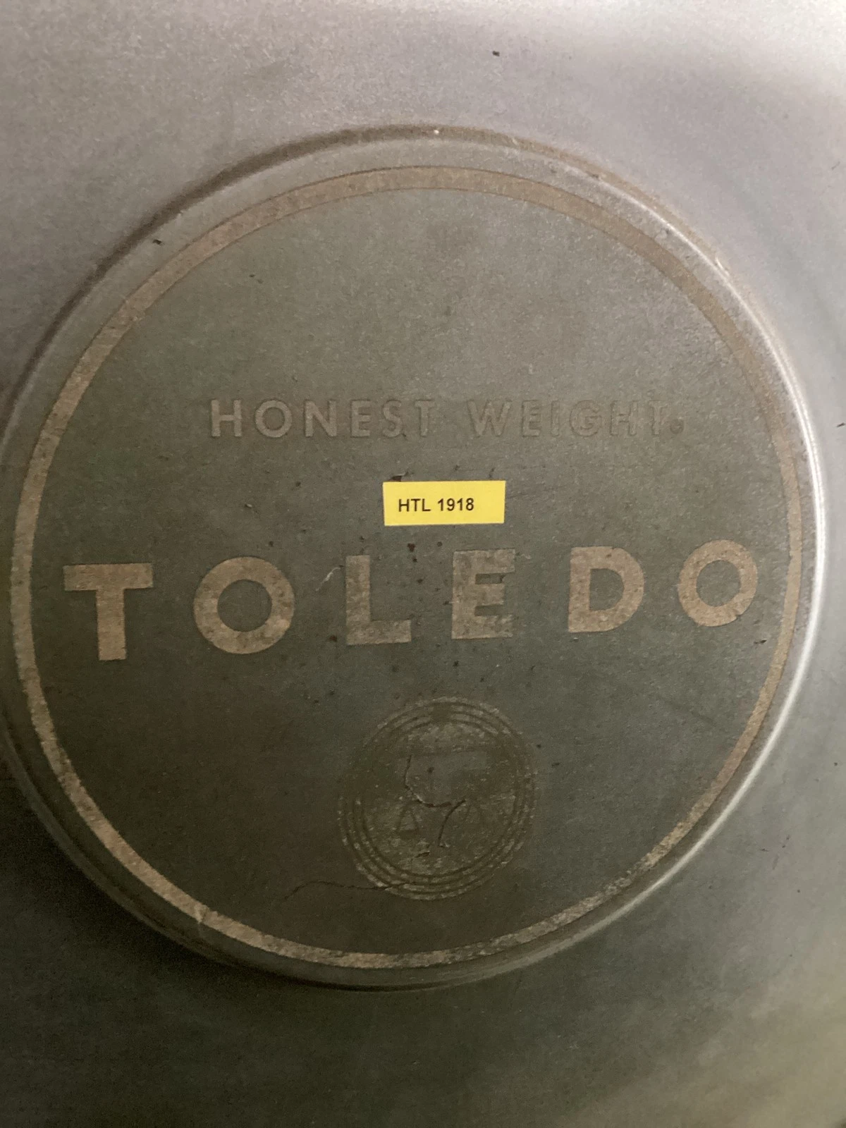 TOLEDO 2181 250LB Scale USED - Image 5