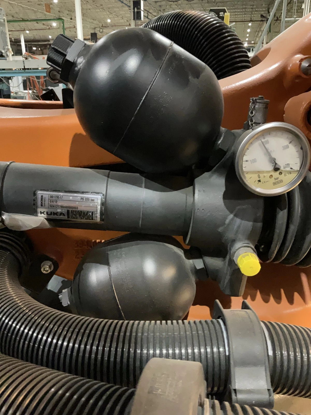 KUKA KR 240 R2700 prime Complete With KR C4 NA UL USED - Image 6