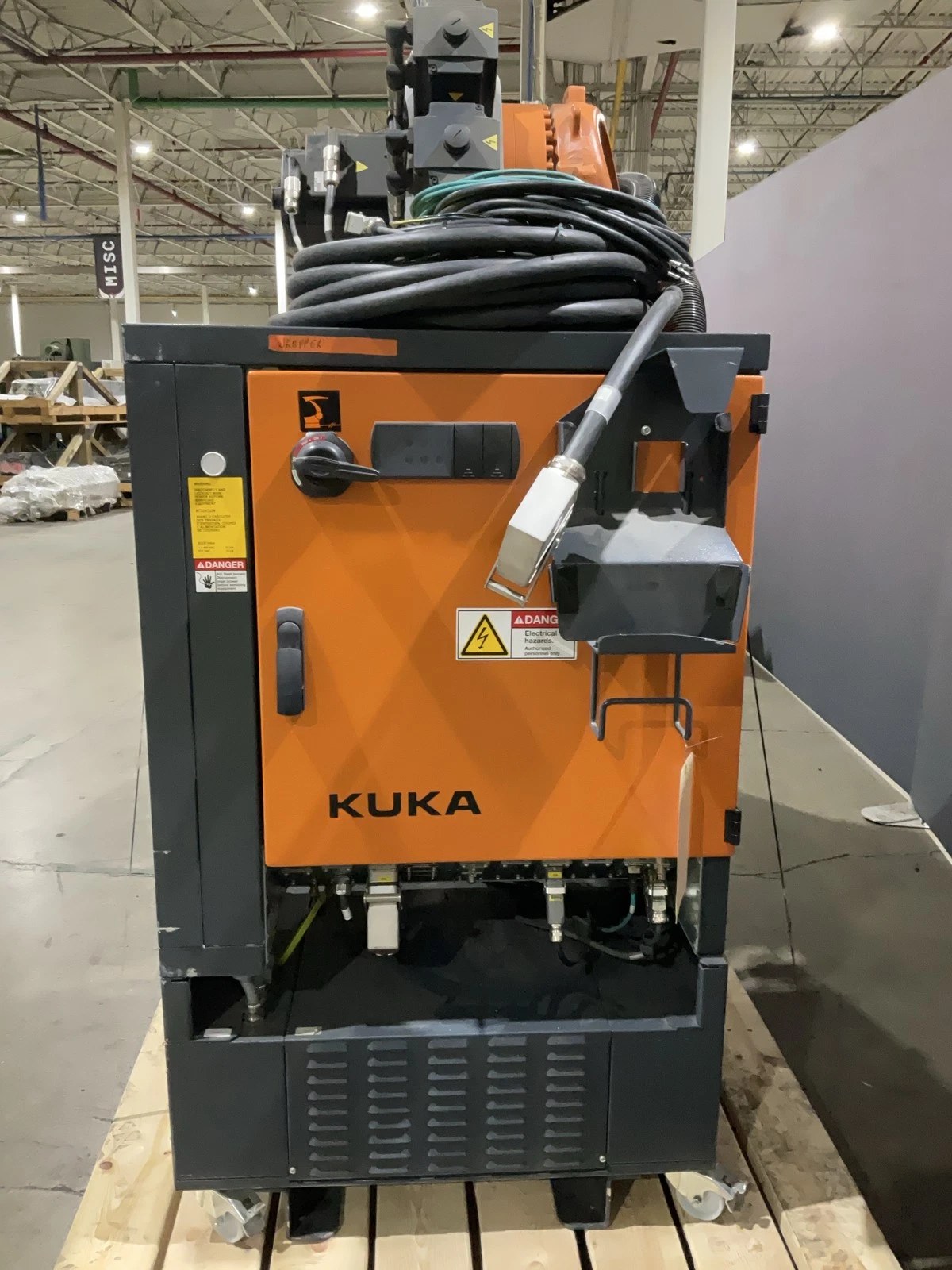 KUKA KR 180 R2900 prime Complete With KR C4 NA UL USED - Image 7