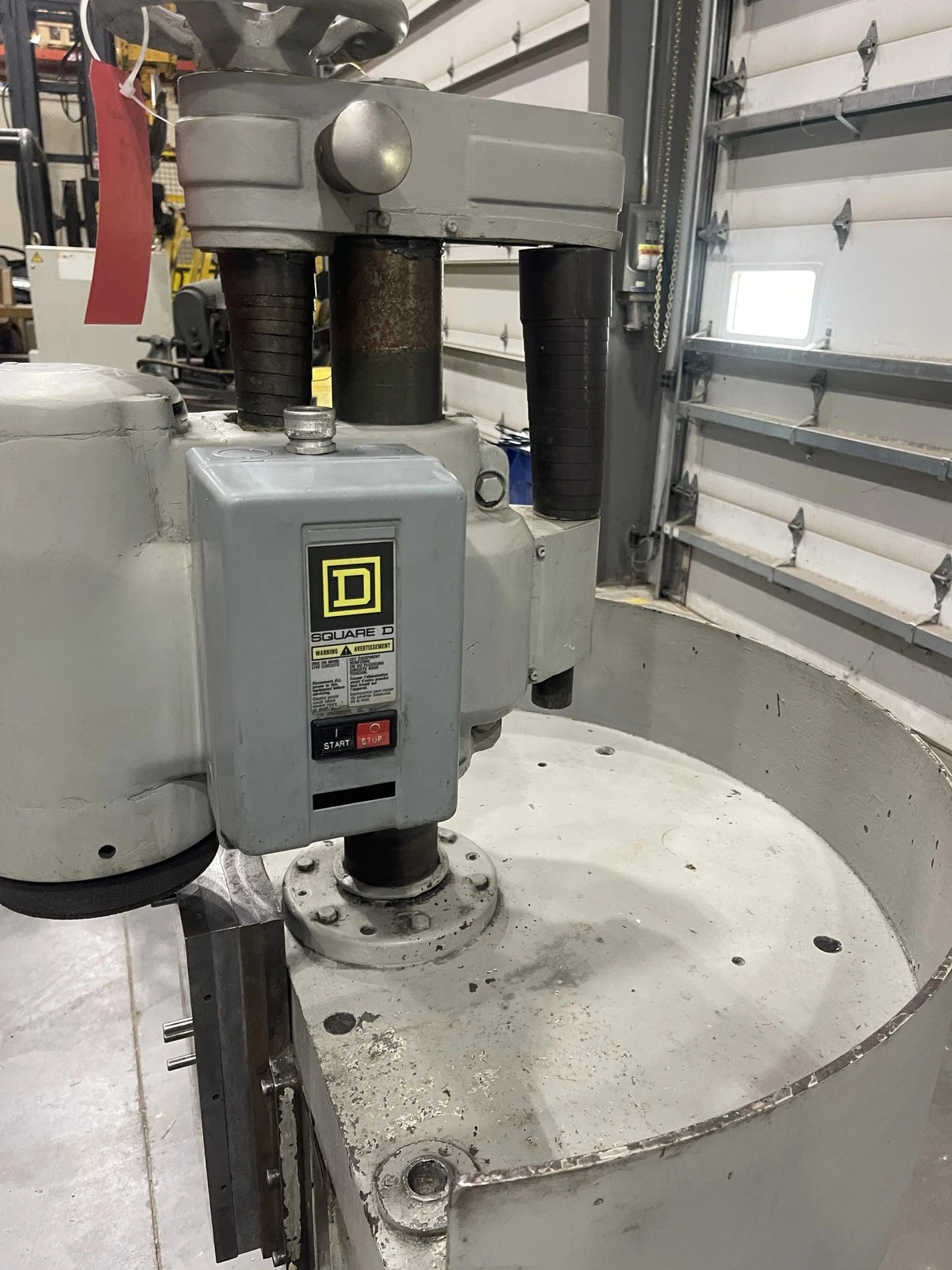 MEDINA MODEL A END GRINDER USED - Image 4