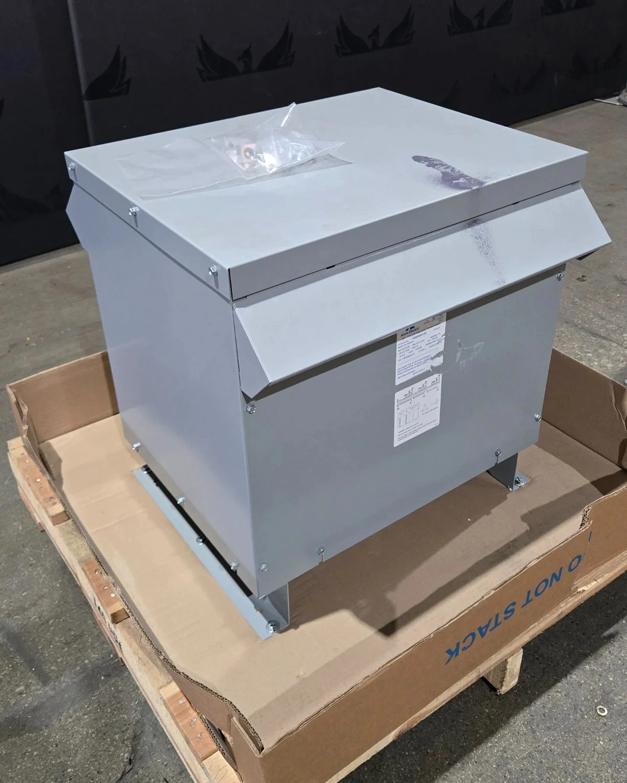 ACME ELECTRIC T3045K0013B 45 kVA 3 Phase Dry Type Transformer USED - Image 2