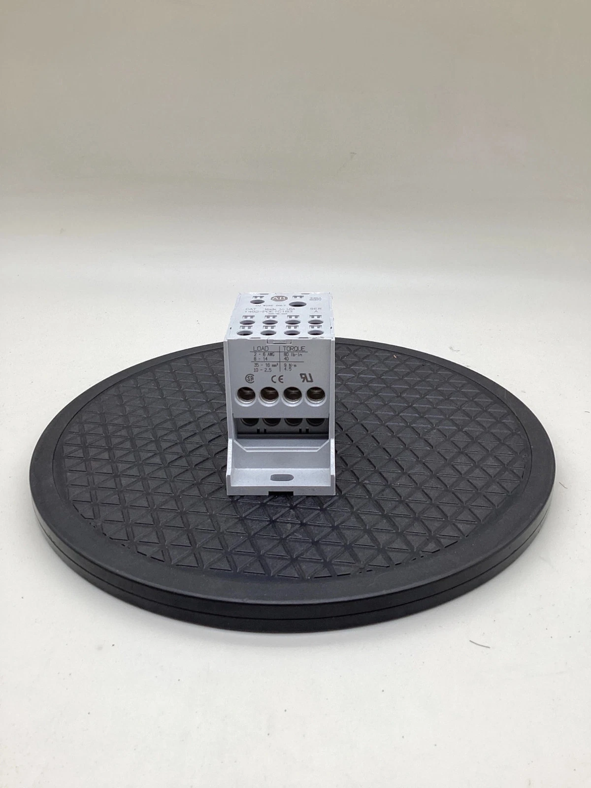 ALLEN-BRADLEY 1492-PDE1C183 Enclosed Power Distribution Block NEW - Image 5