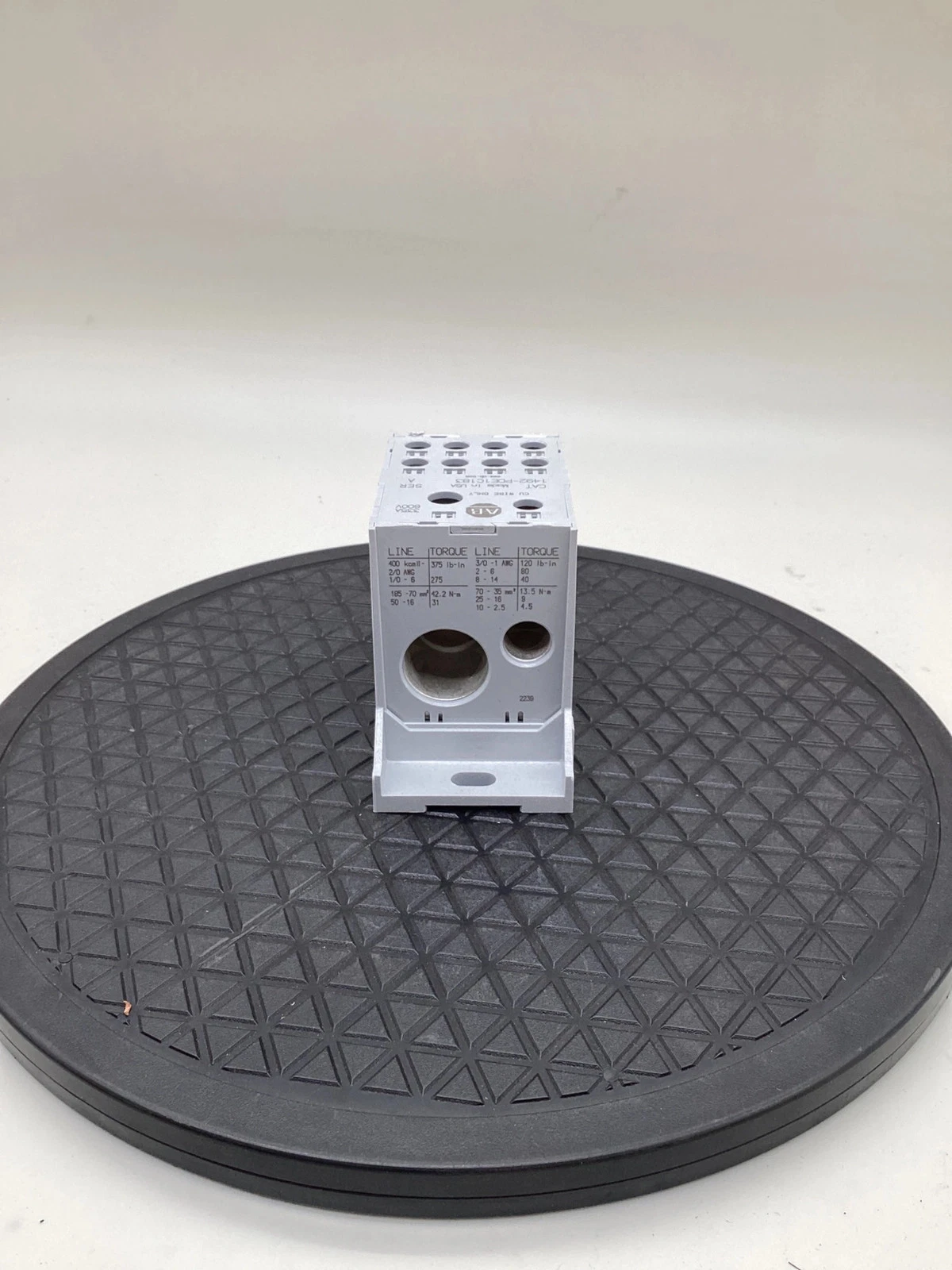 ALLEN-BRADLEY 1492-PDE1C183 Enclosed Power Distribution Block NEW - Image 7