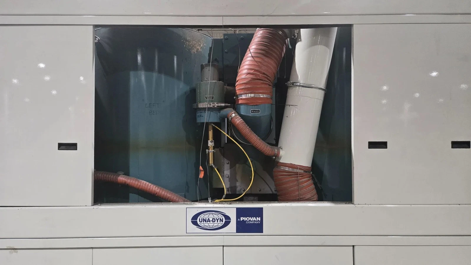 UNA-DYN PCT2-1500 Dehumidifying Hopper Dryer USED - Image 4