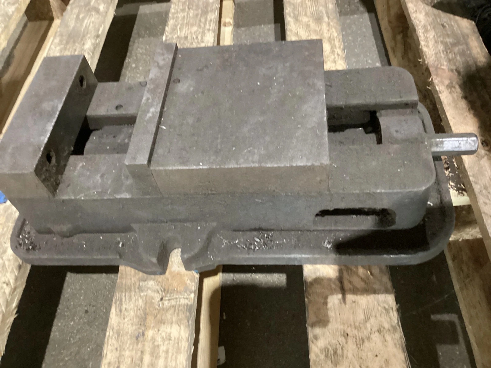 KURT D80K AngLock Machine Vise USED - Image 3