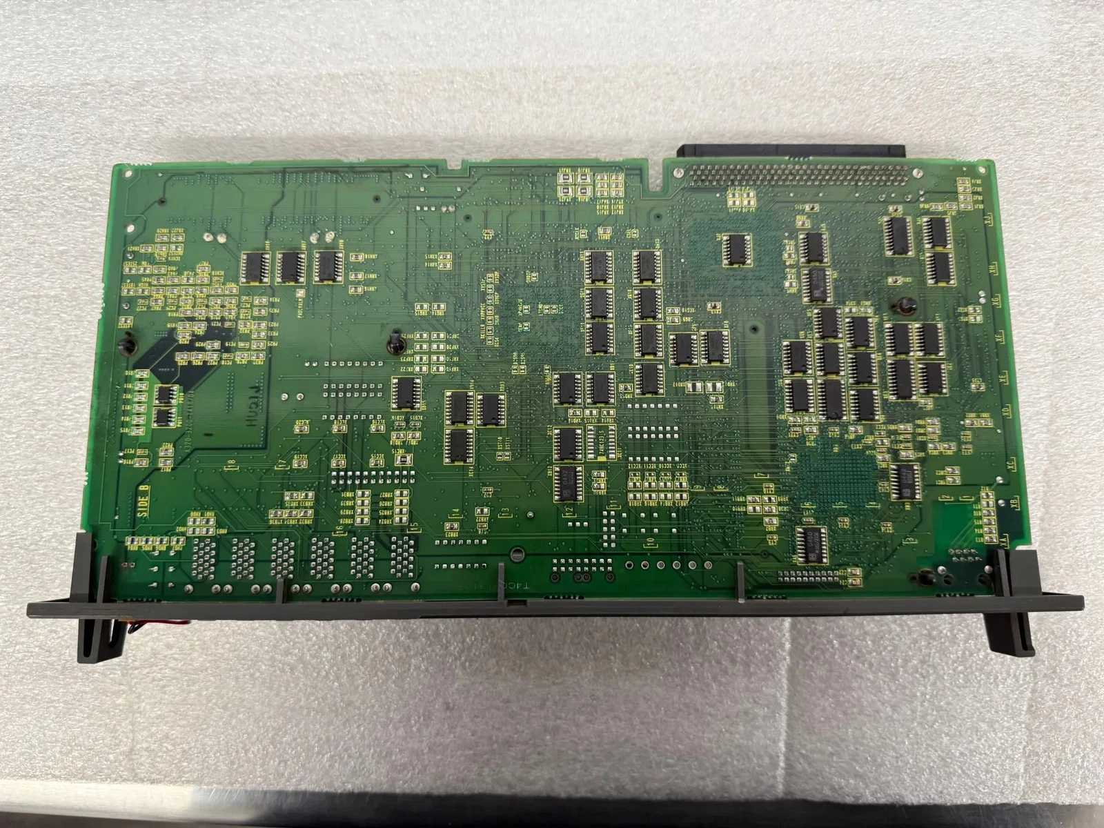 FANUC A16B-3200-0412/04A Control Module Board USED - Image 6
