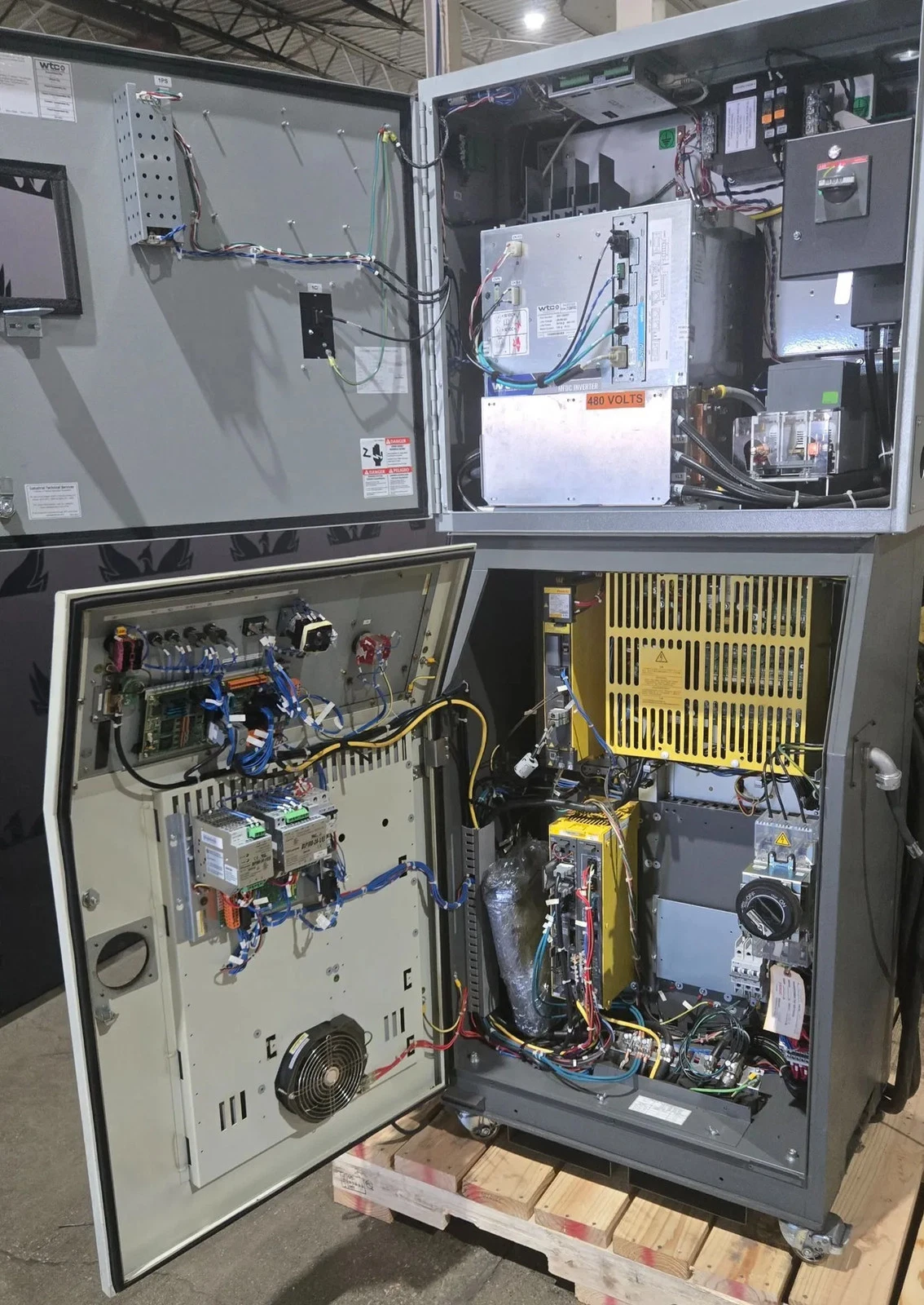 FANUC R-2000iB/210F Complete with R-30iA Controller & WTC WT6000 MFDC Inverter USED - Image 15
