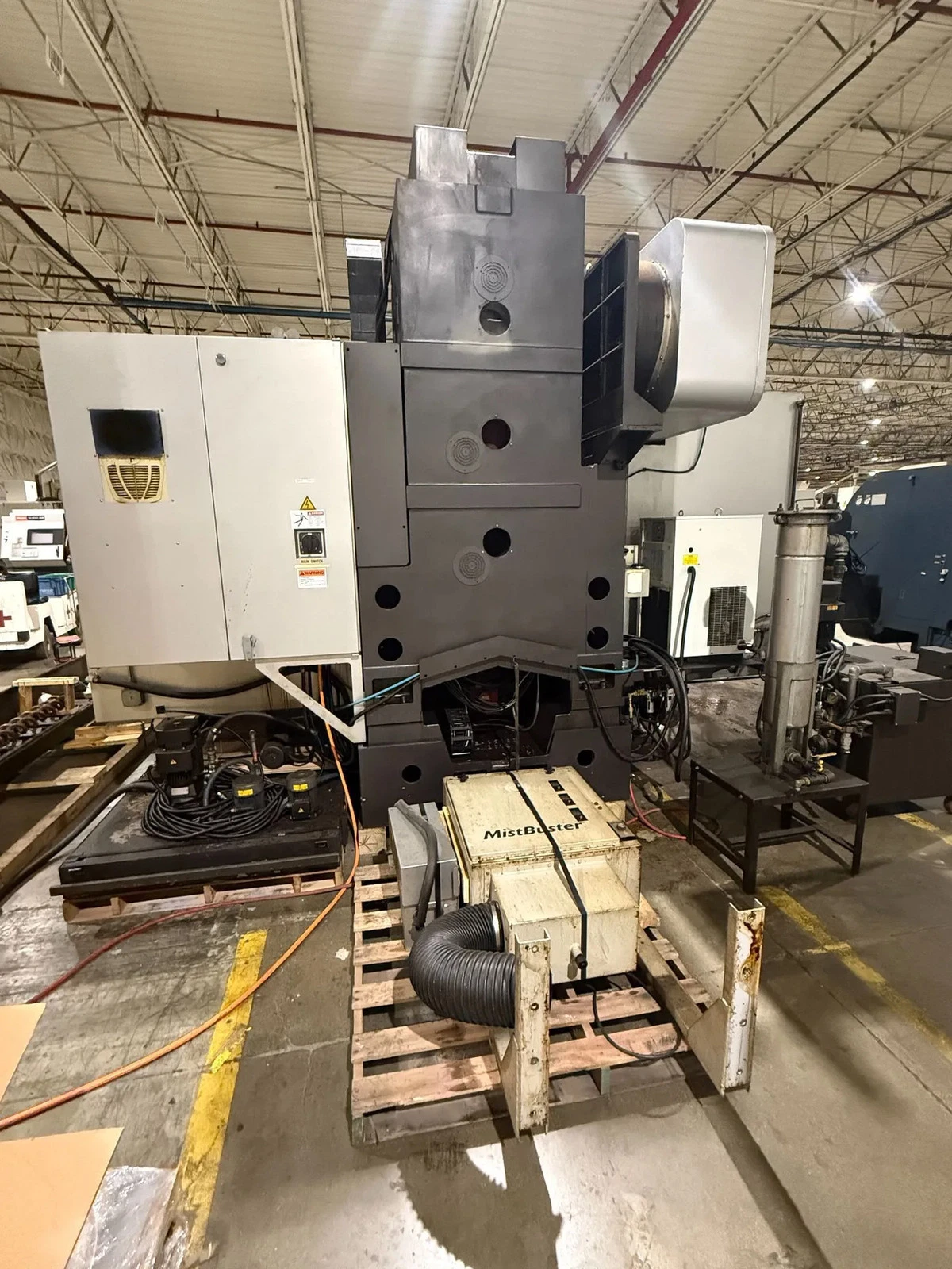 2006 Toyoda BM-1600 Vertical Machining Center - Image 6