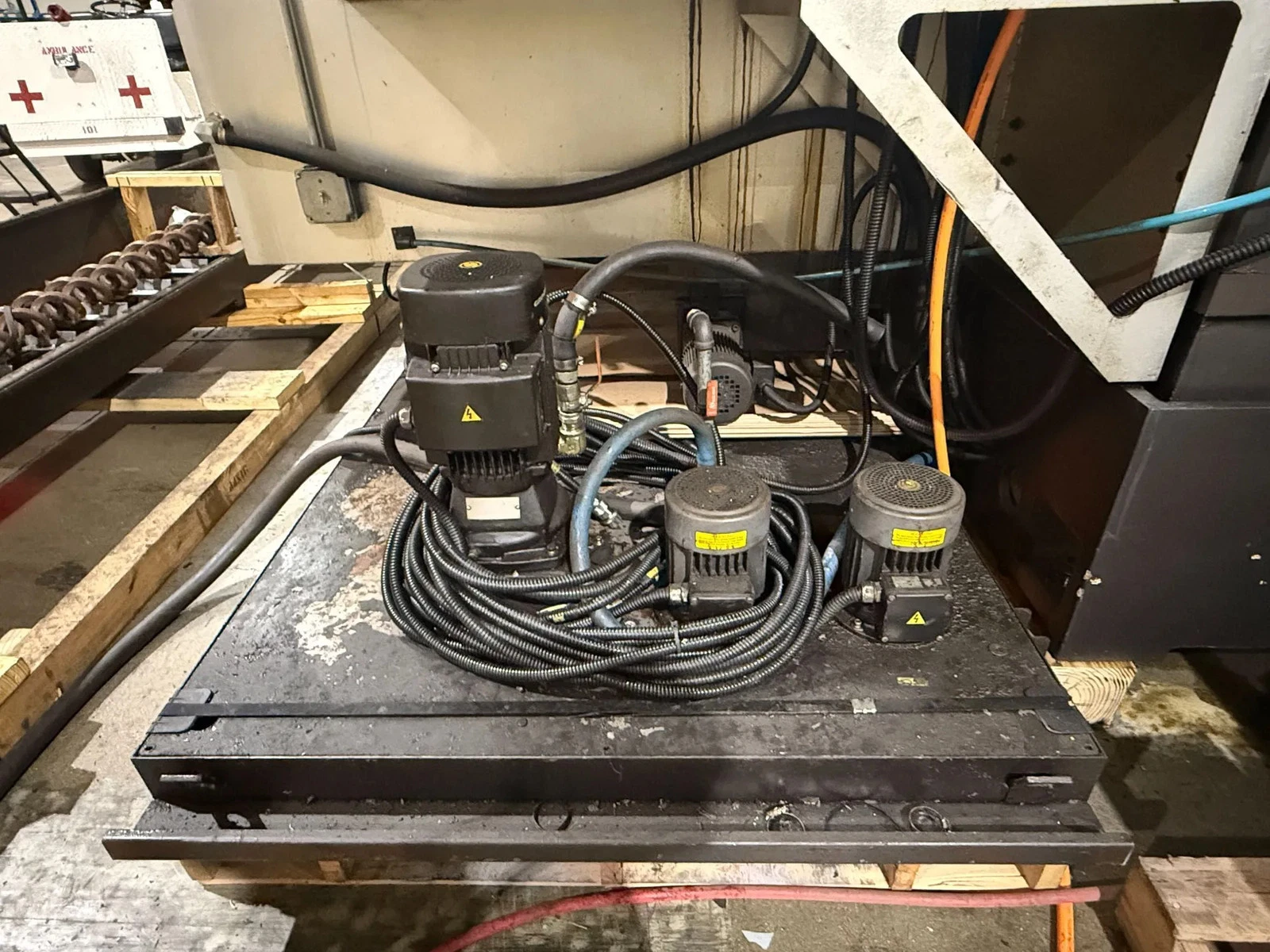 2006 Toyoda BM-1600 Vertical Machining Center - Image 12