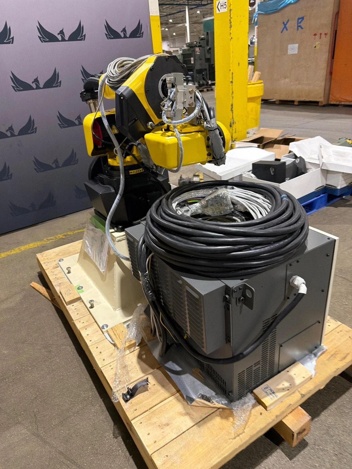 FANUC M-10iD/10L Complete with R-30iB Plus Controller USED - Image 4