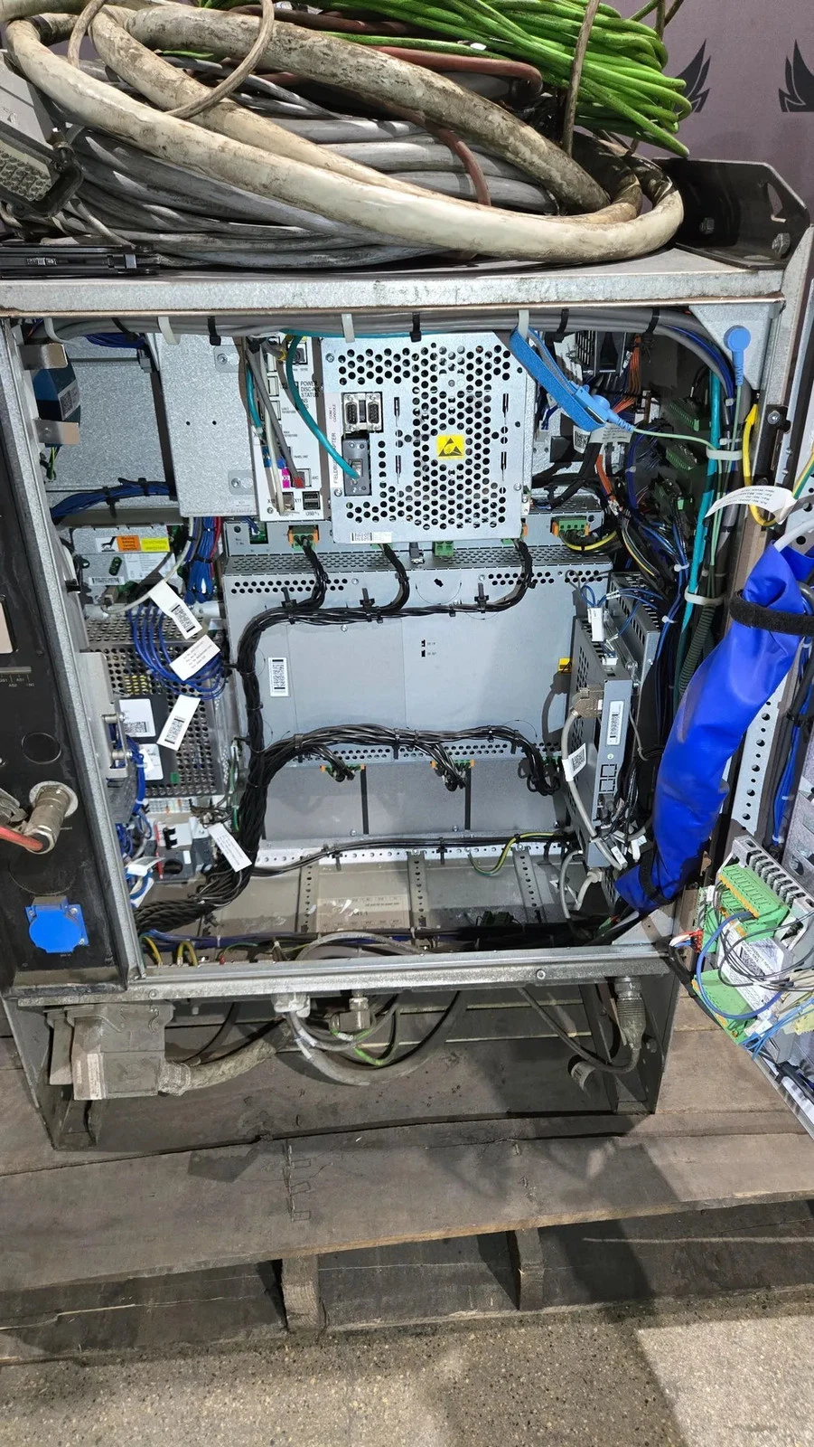 ABB IRB 6640-180/2.55 Complete with IRC5 Controller USED - Image 15