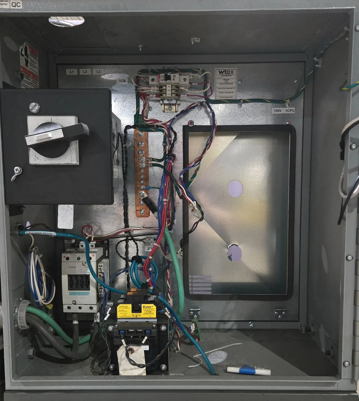 FANUC R-2000iB/210F Complete with R-30iB Controller & WTC Weld Controls USED - Image 14