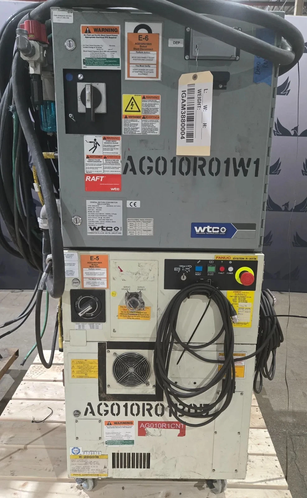 FANUC R-2000iB/210F Complete with R-30iB Controller & WTC Weld Controls USED - Image 13