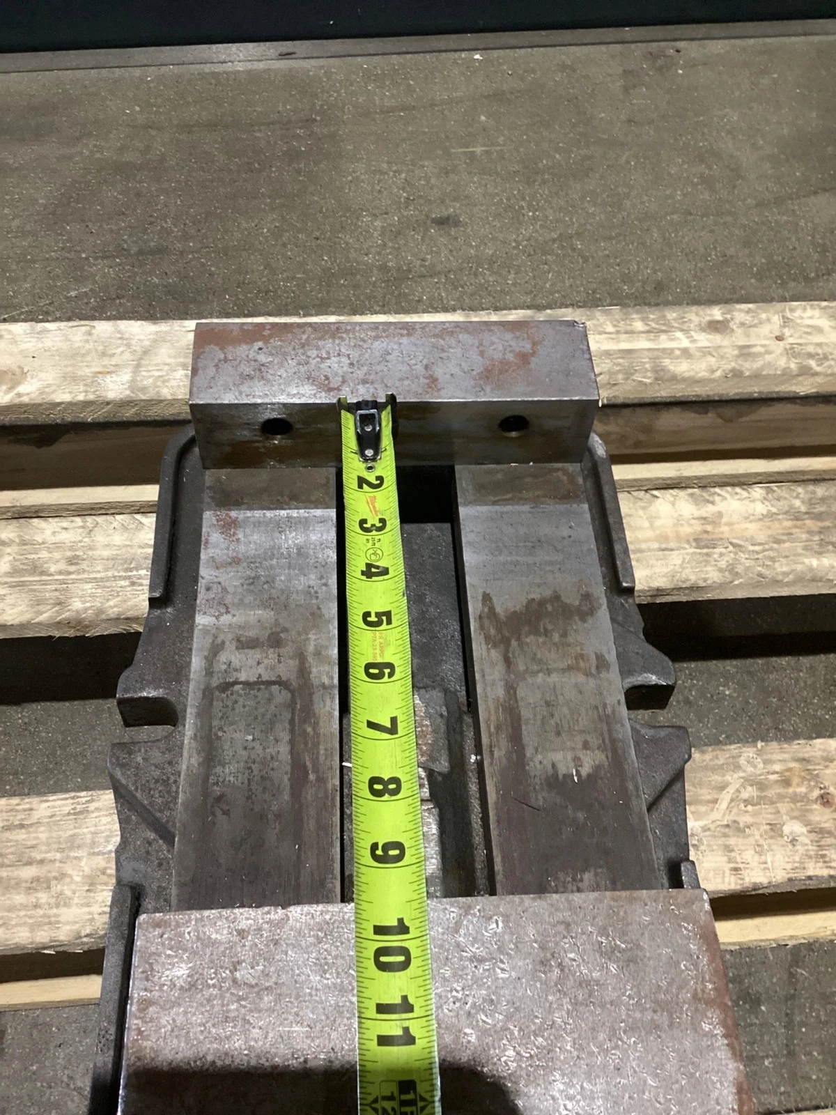 KURT D810-000463 Machine Vise USED - Image 4