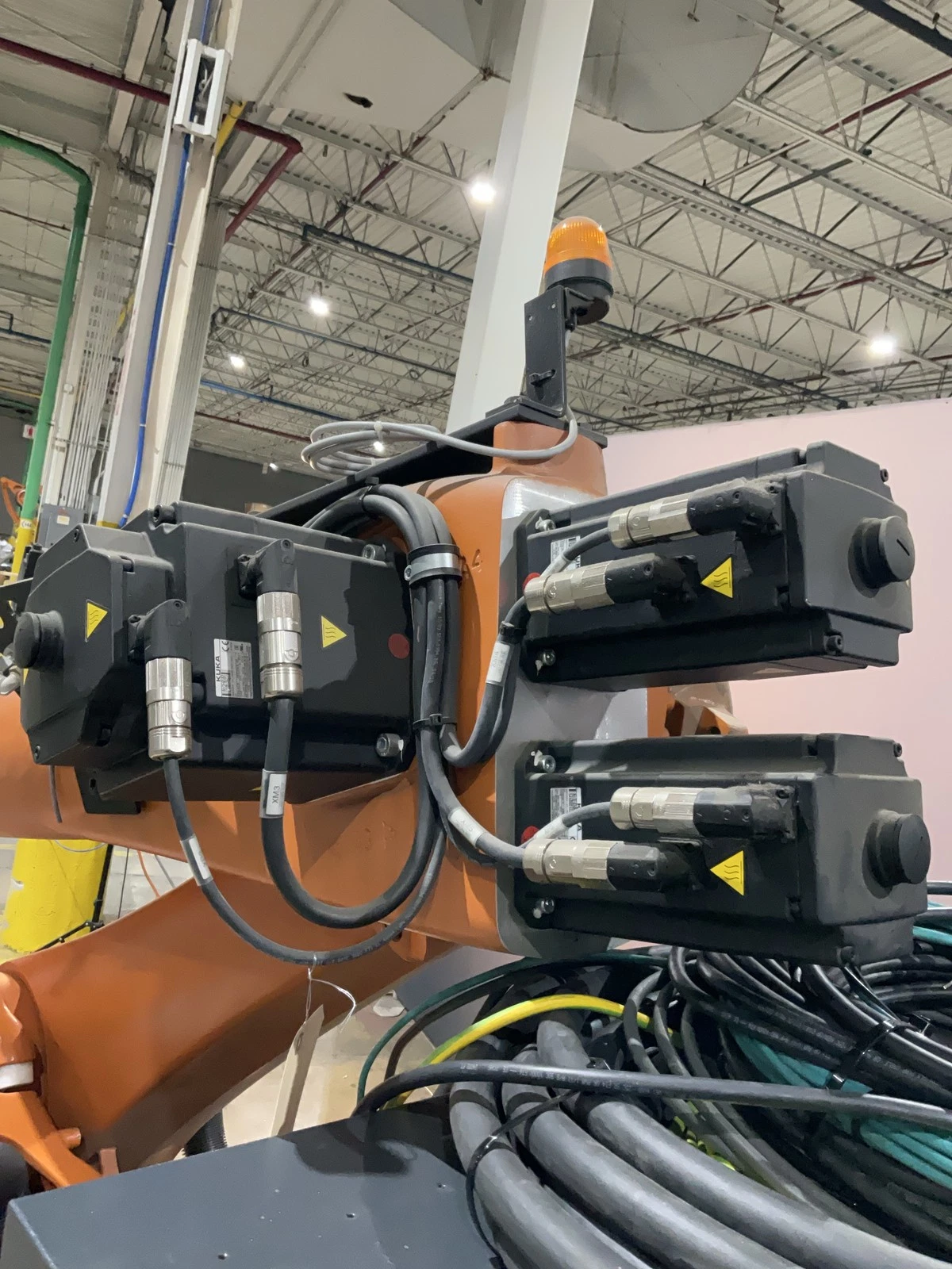 KUKA KR 90 R3100 extra Complete With KR C4 NA UL USED - Image 4