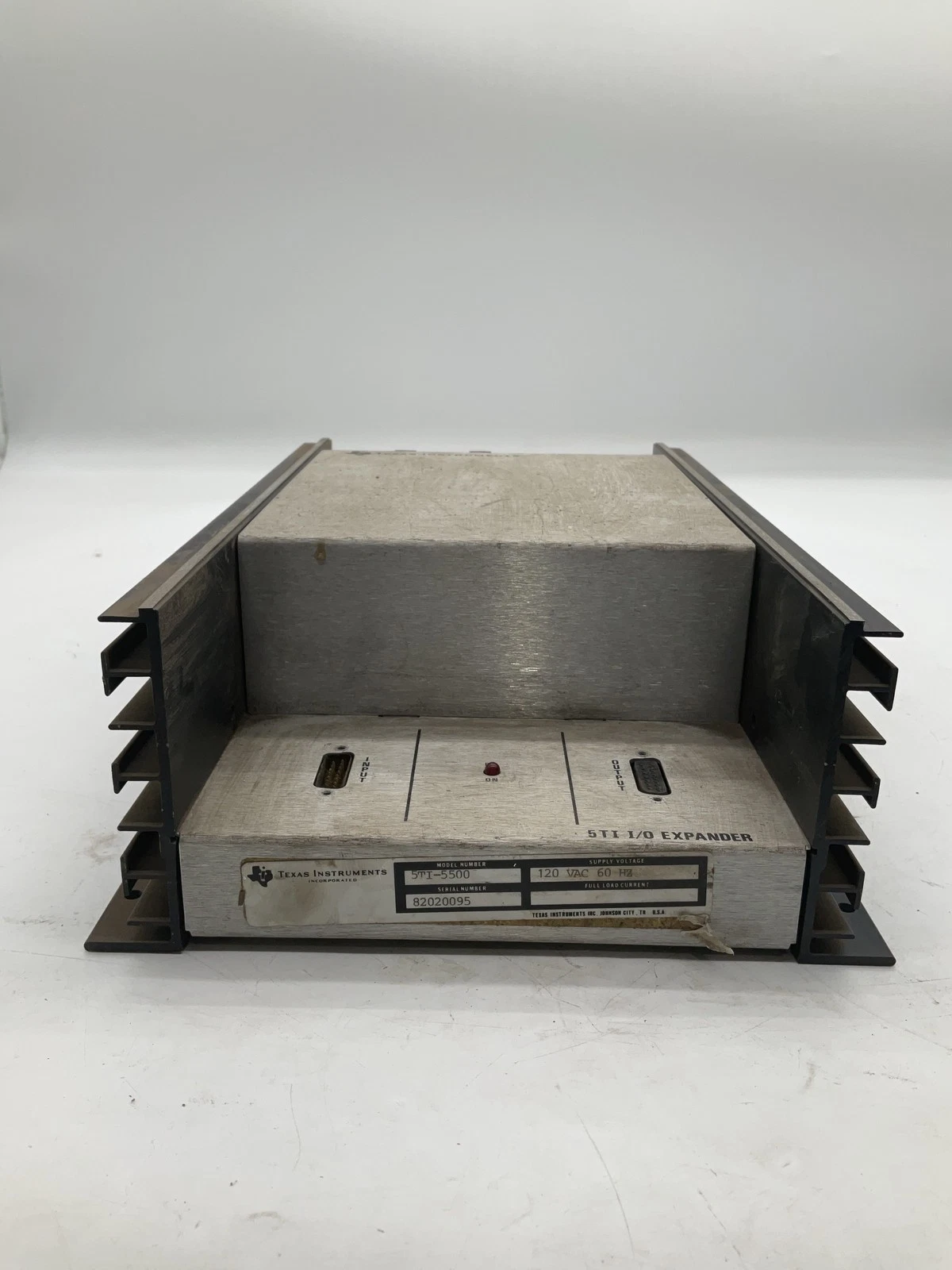 Texas Instruments 5TI-5500 5TI I/O Expander 120VAC USED - Image 2