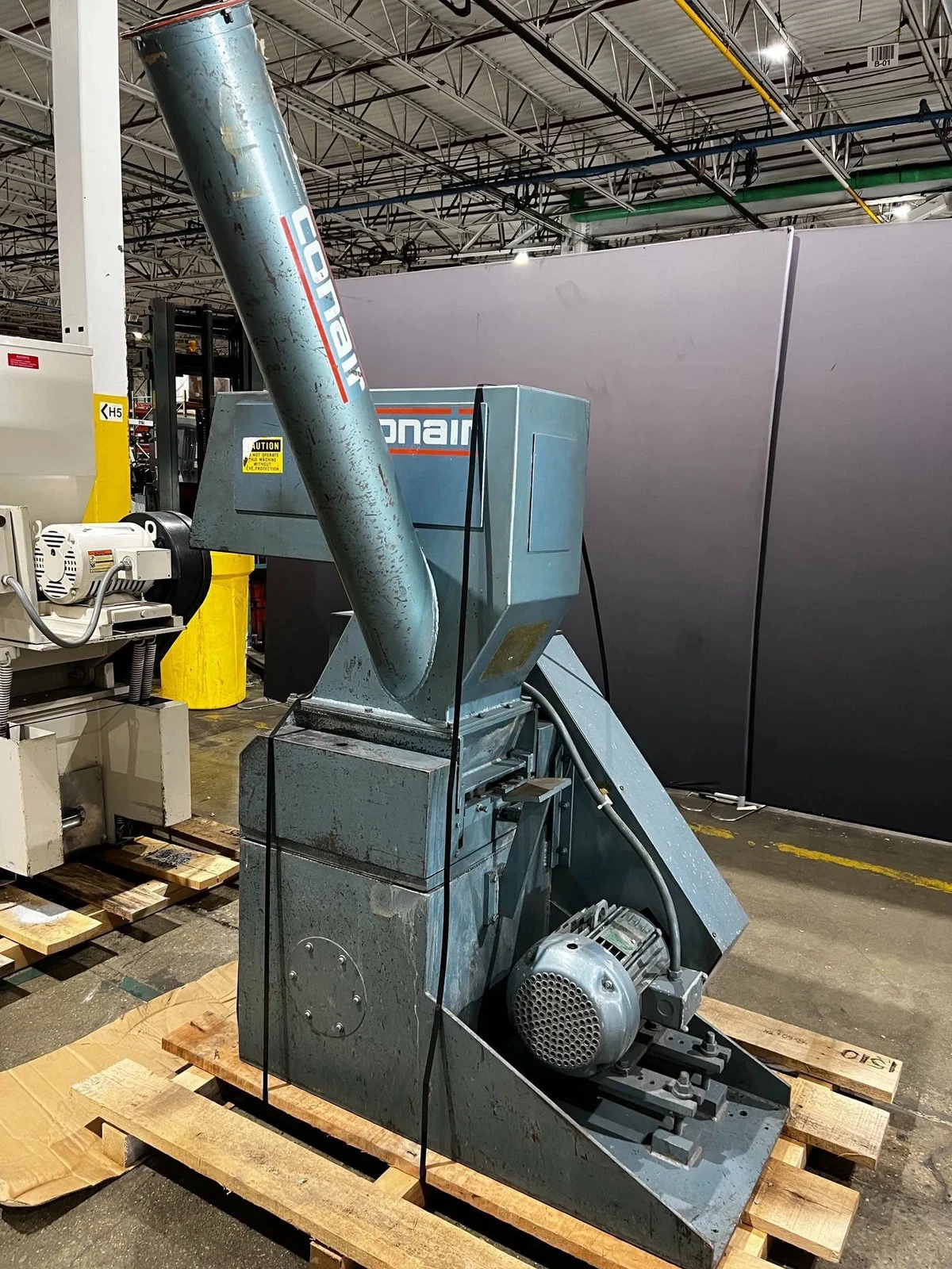 Conair 1412-1-02AS 10 HP Central Granulator USED - Image 2