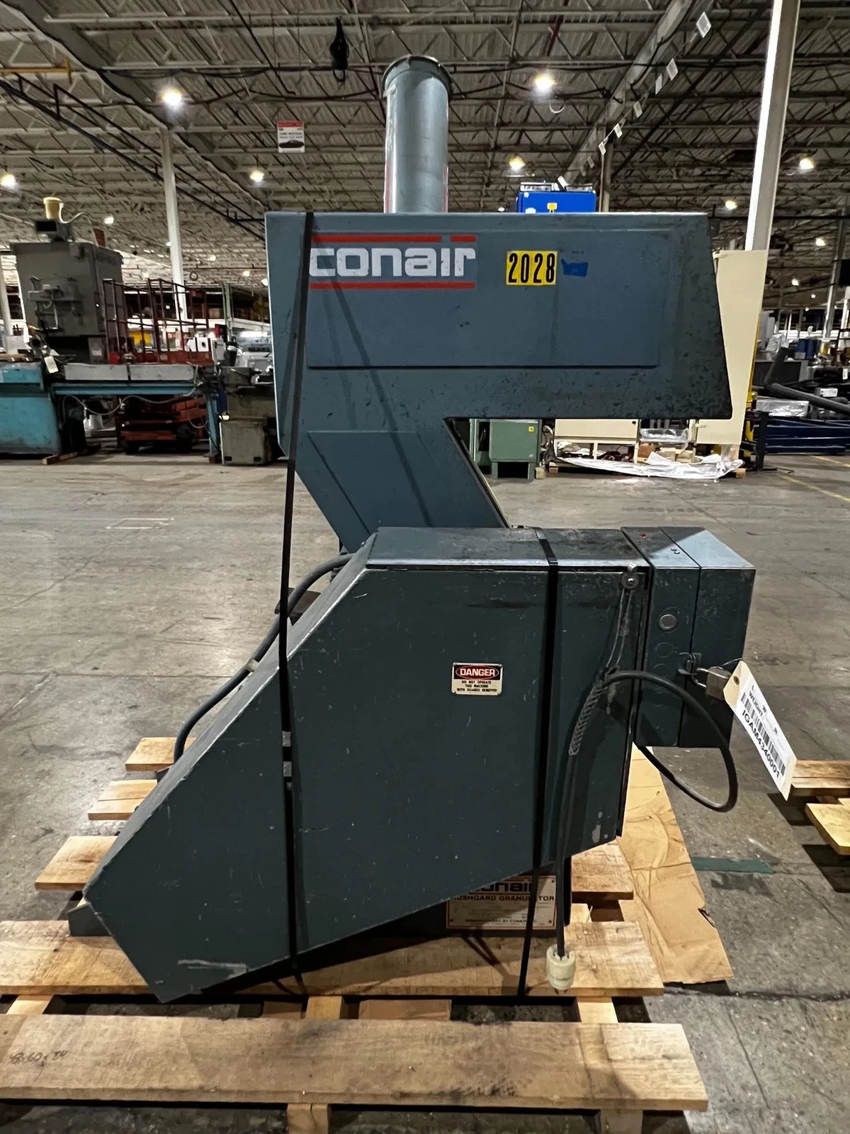 Conair 1412-1-02AS 10 HP Central Granulator USED - Image 5