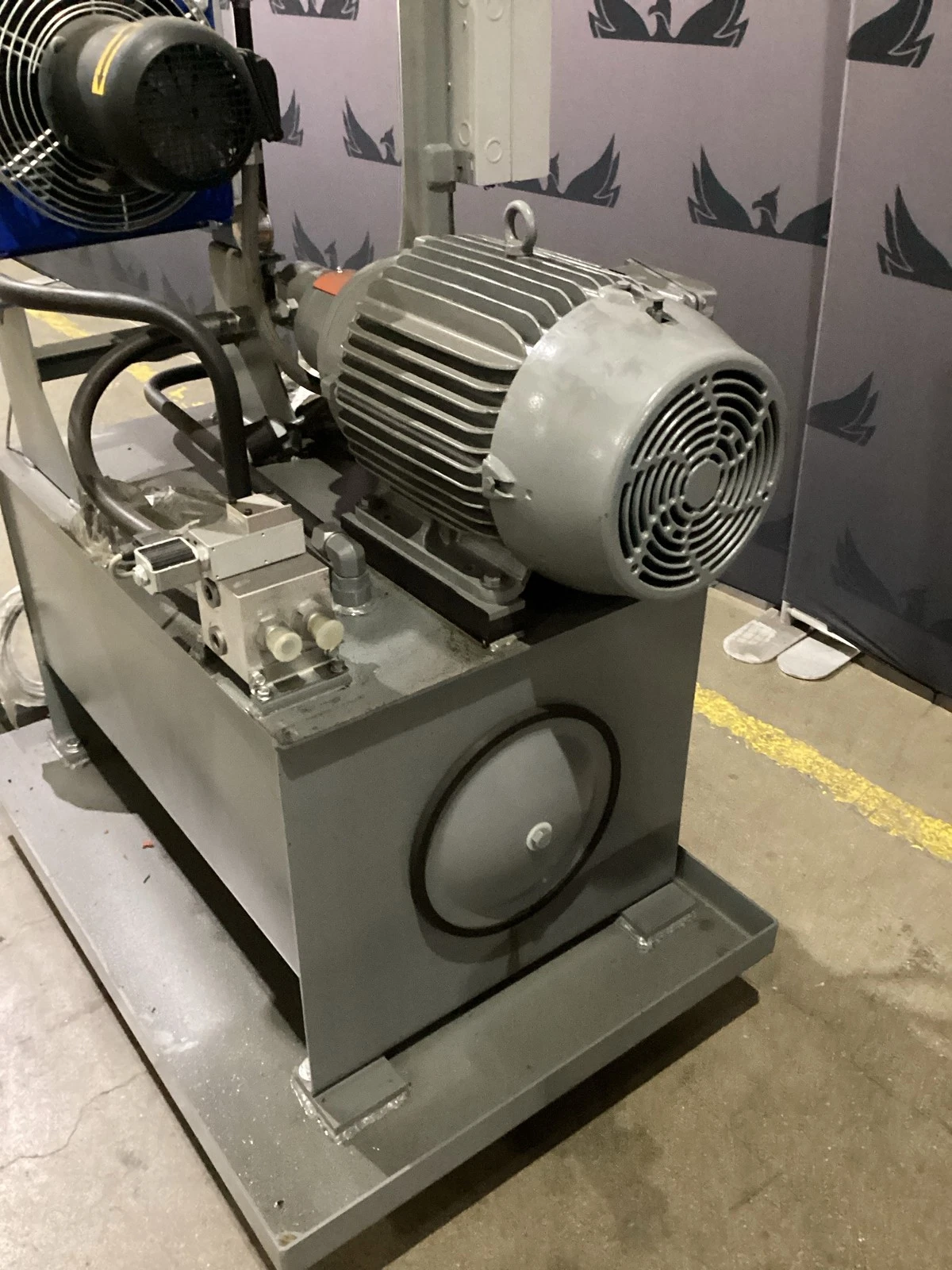15 HP Hydraulic Power Unit w/ Enimegi Heat Exchanger 230/460V USED - Image 3