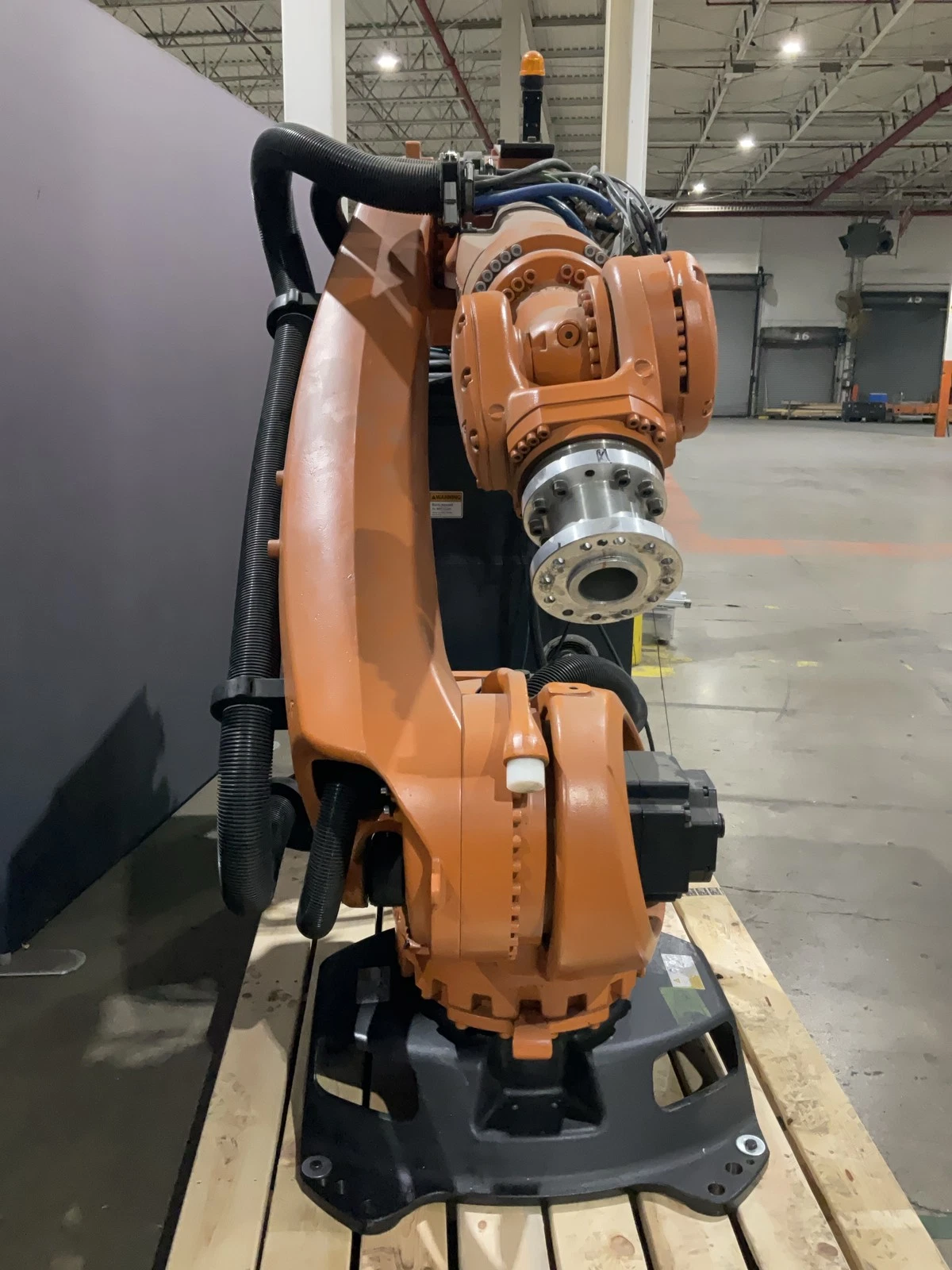 KUKA KR 180 R2900 prime Complete With KR C4 NA UL USED - Image 8