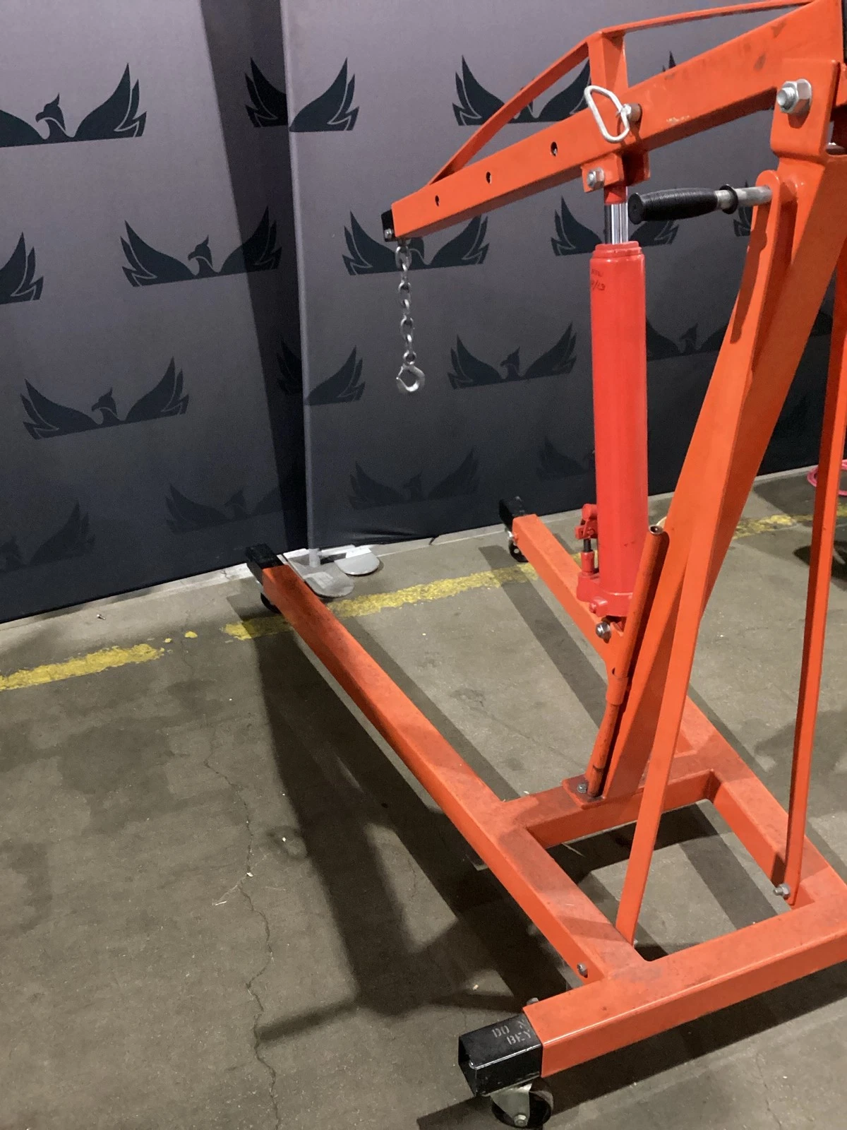 10 Ton Long Ram Hydraulic Engine Hoist USED - Image 3