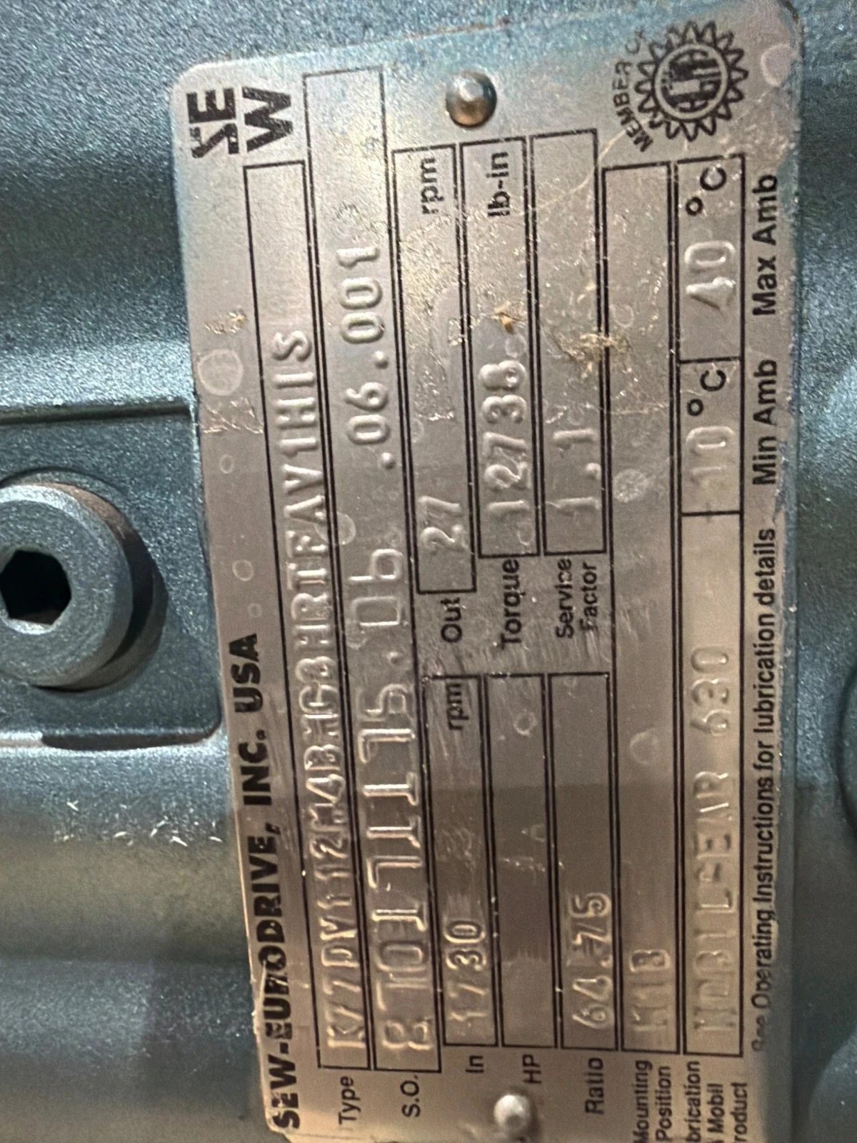 SEW-EURODRIVE K77DV112M4 Gearmotor 6.75:1 12,736 lb-in Torque NEW - Image 4