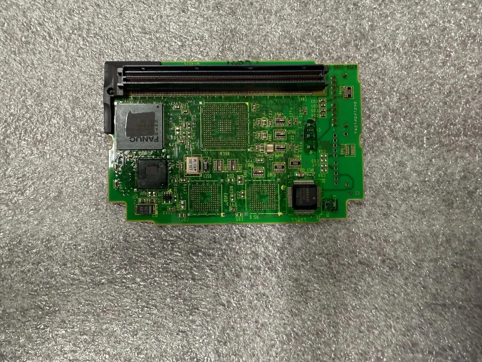 FANUC A20B-3300-0448/08B PCB - 8 Axis Servo Control Module USED - Image 3