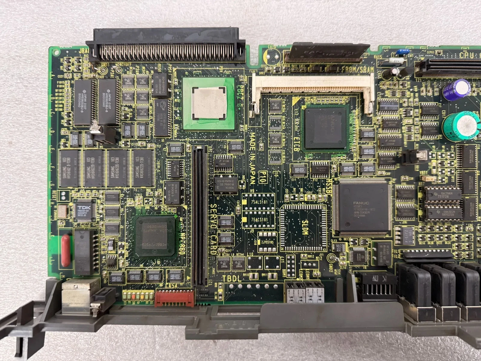 FANUC A16B-3200-0412 /01A PCB - R-J3iB Main CPU USED - Image 4