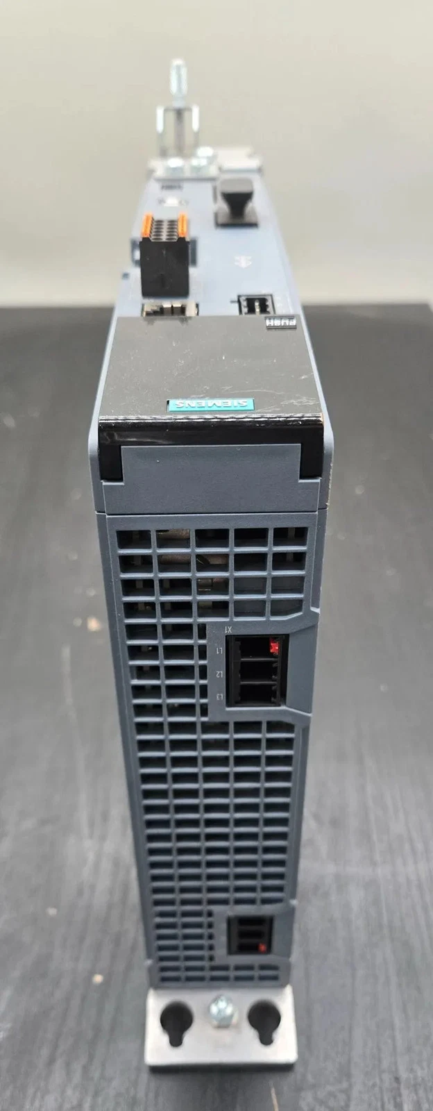 SIEMENS 6SL3210-5HE11-0UF0 FS:3 SINAMICS S210 SERVO DRIVE - USED - Image 4