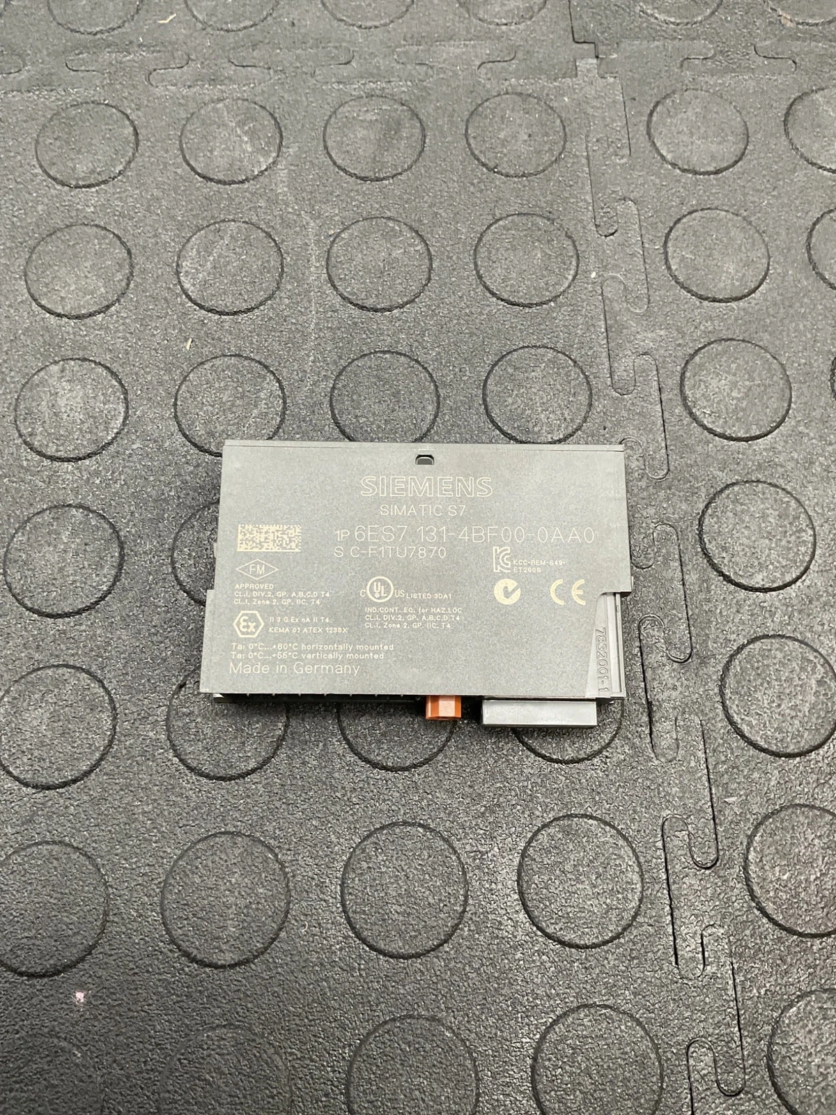 SIEMENS 6ES7 131-4BF00-0AA0 ET200S 8-Ch Digital Input Module 24V USED - Image 2