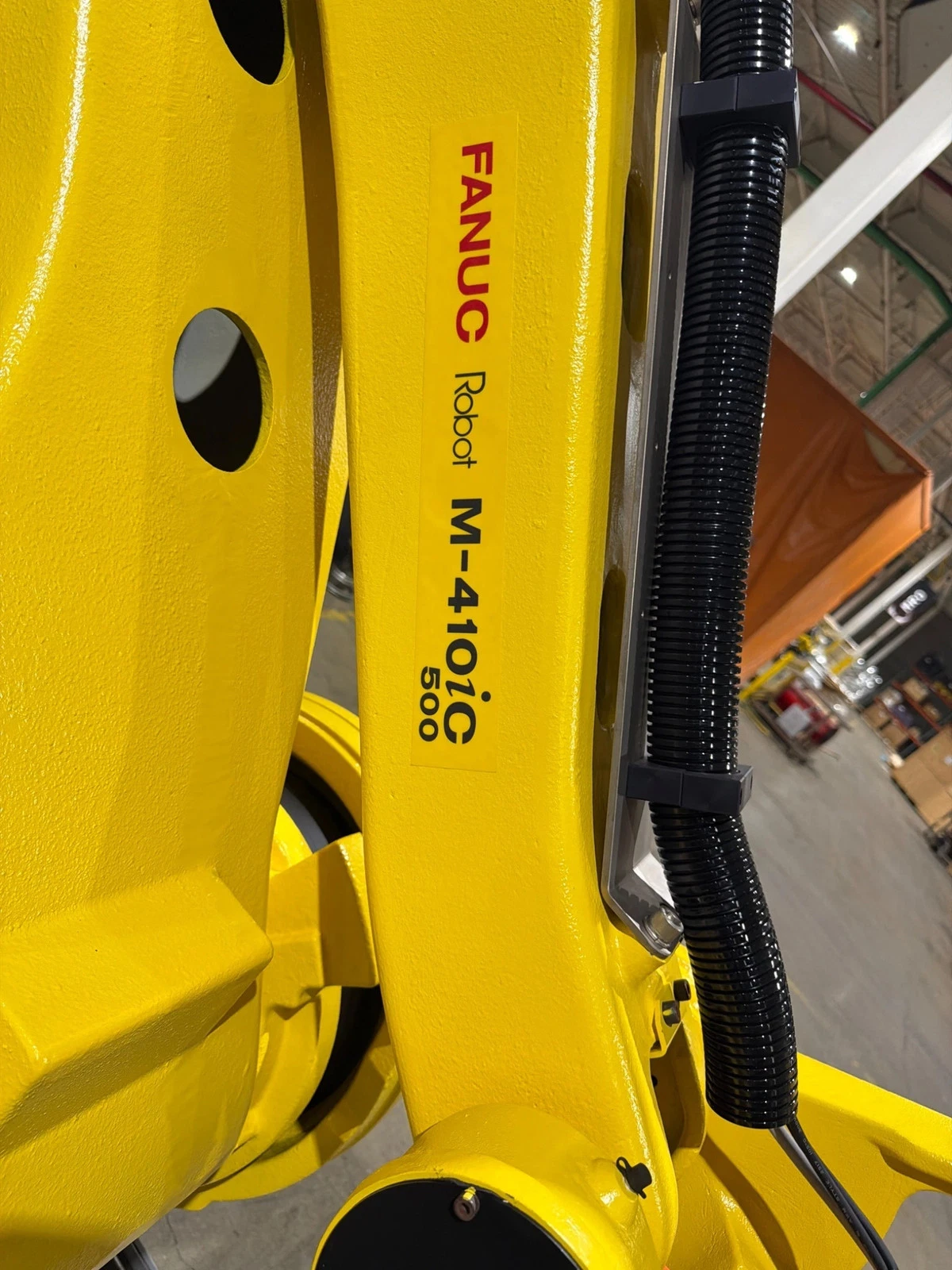 FANUC M-410iC/500 Complete with R-30iB Plus Controller USED - Image 4