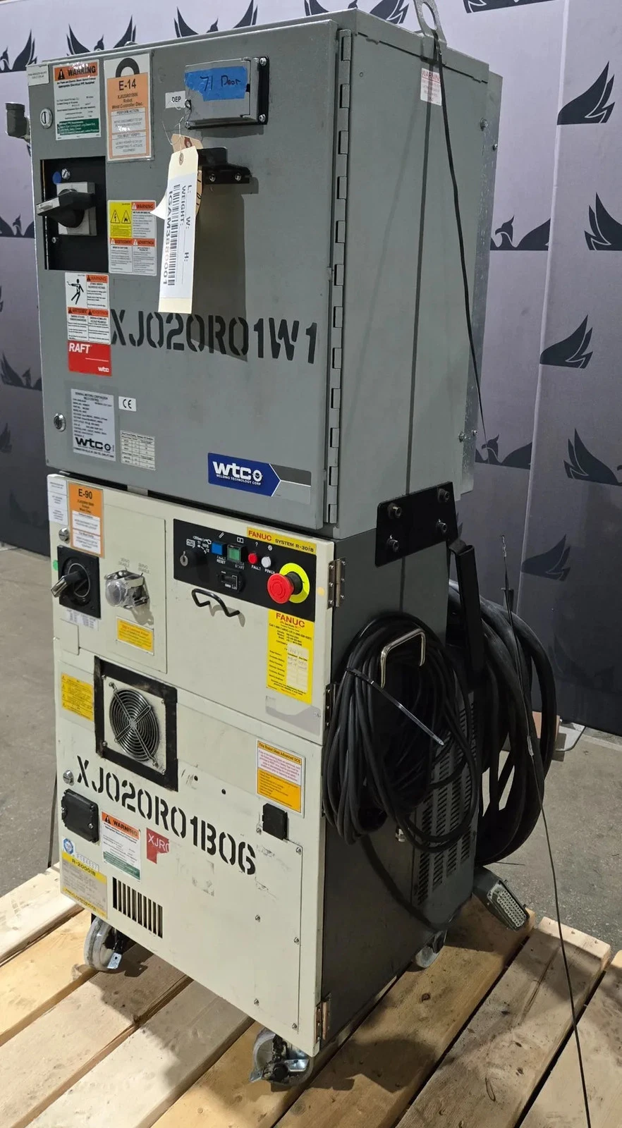 FANUC R-2000iB/185L Robot Complete with R-30iB Controller & WTC Gen 6 MFDC USED - Image 10