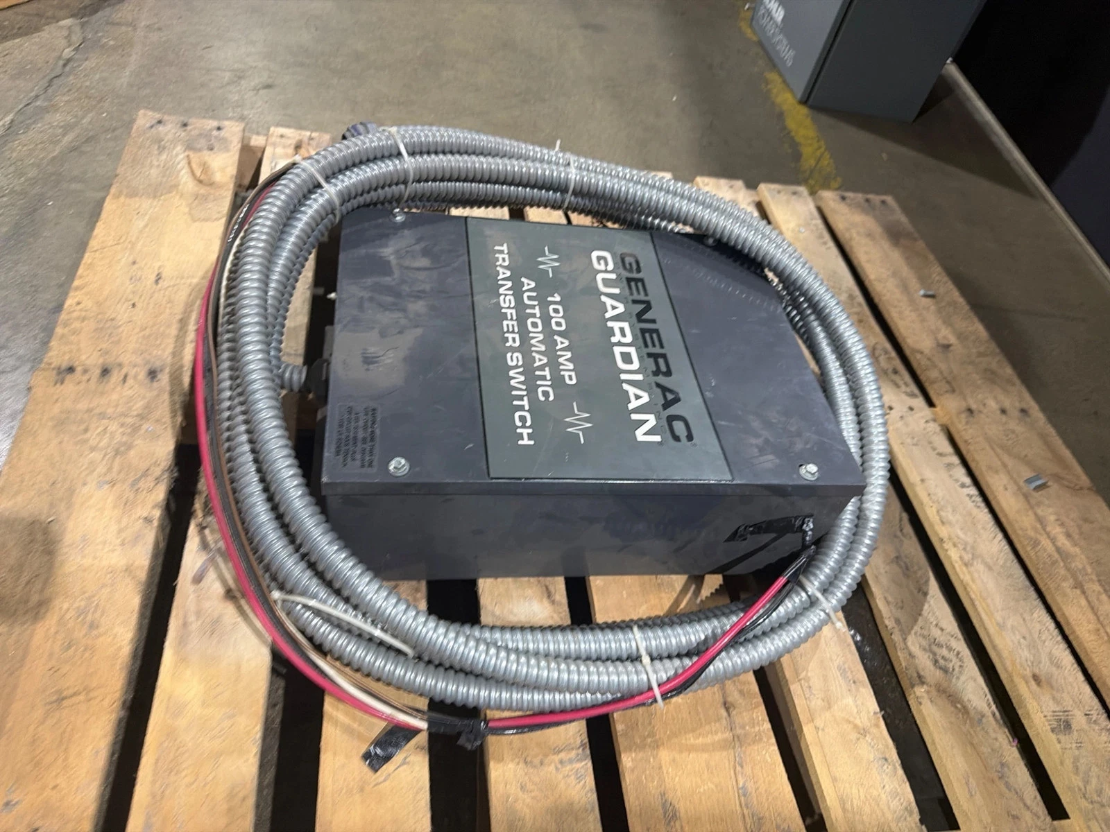GENERAC GUARDIAN 100A Automatic Transfer Switch 120/240V USED - Image 3