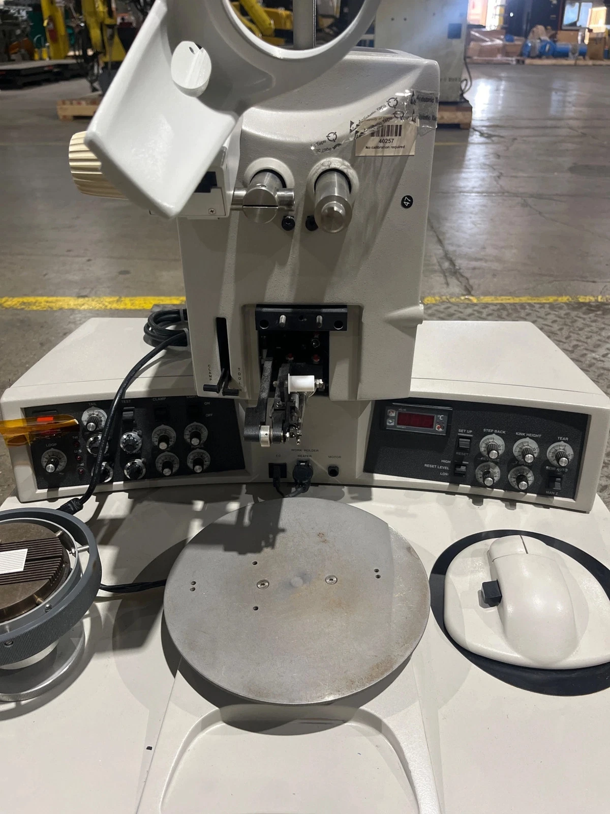 Kulicke & Soffa 4526 Manual Wedge Wire Bonder Heated Work Holder w/ Leica MZ6 USED - Image 9