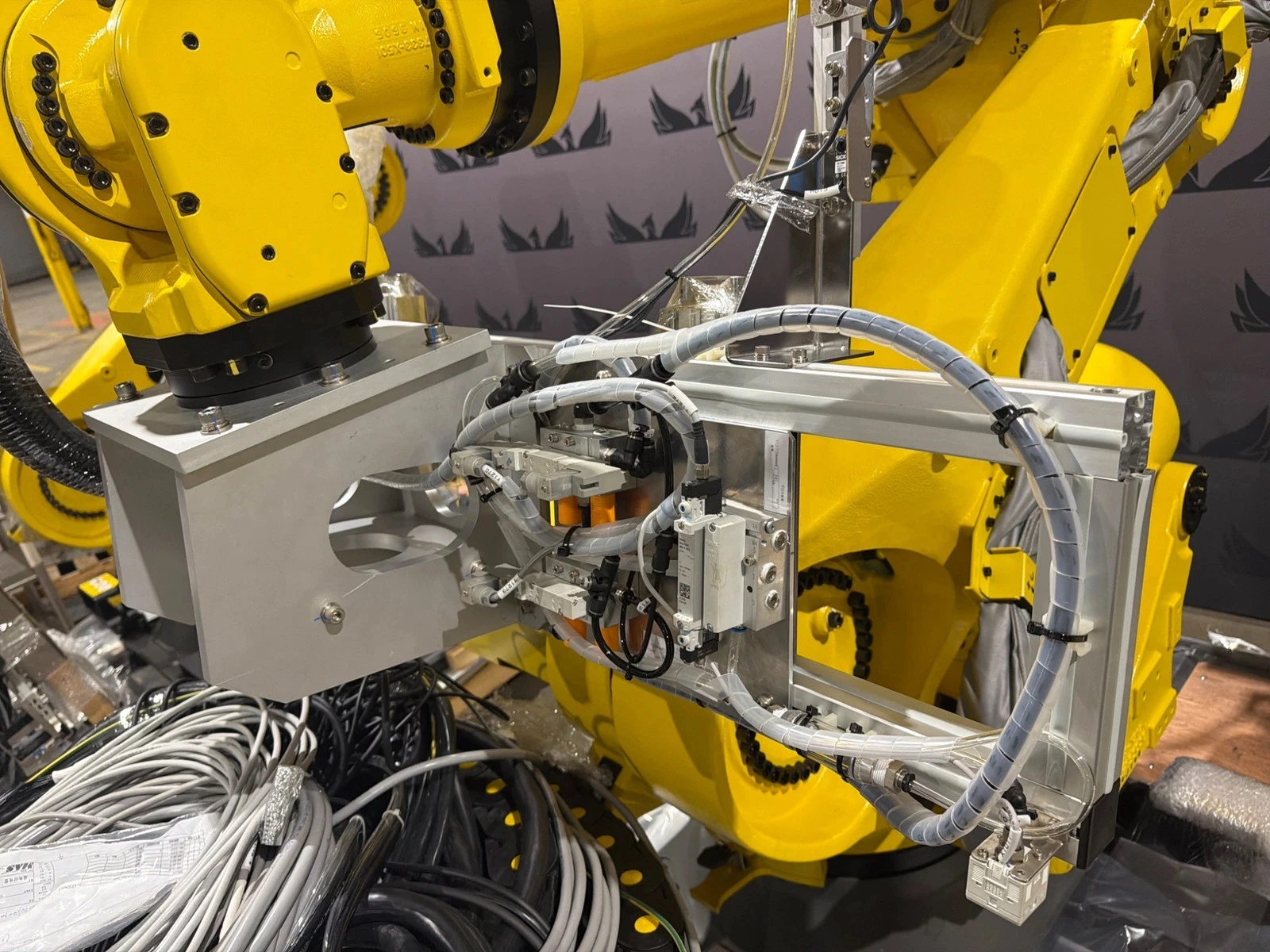 FANUC R-2000iC/165F Complete with R-30iB Plus Controller USED - Image 10