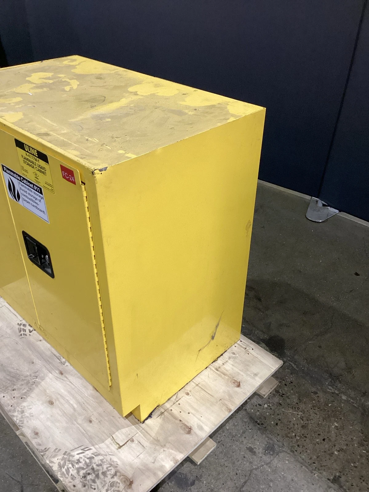 ULINE H-4177M-Y 22 Gallon Flammable Liquid Storage Cabinet USED - Image 3