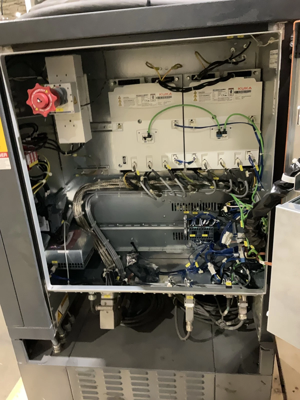 KUKA KR 60-3 Complete with KR C4 NA UL Controller USED - Image 9