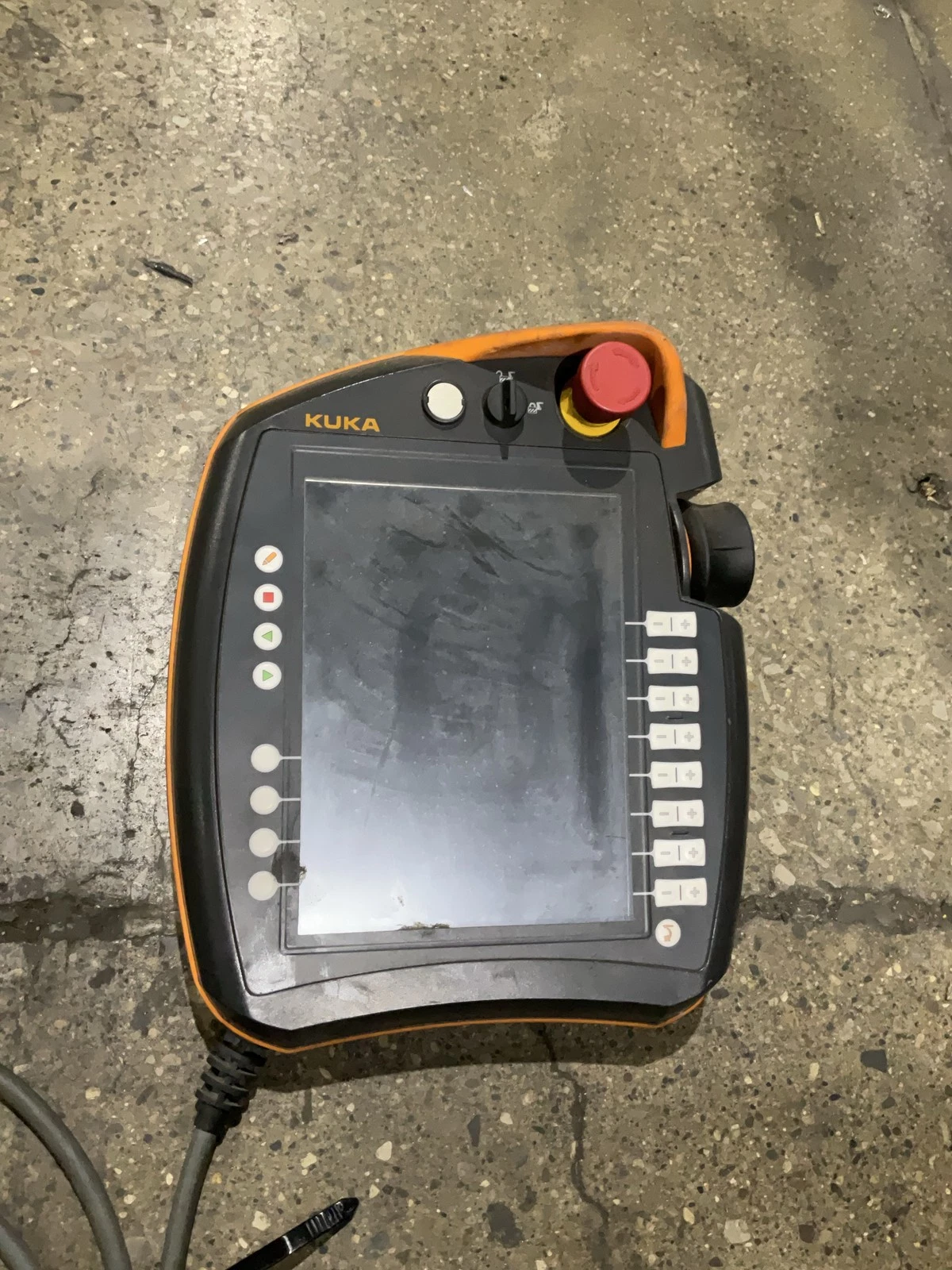 KUKA KR 90 R3100 Extra Complete with KR C4 NA UL Controller USED - Image 13