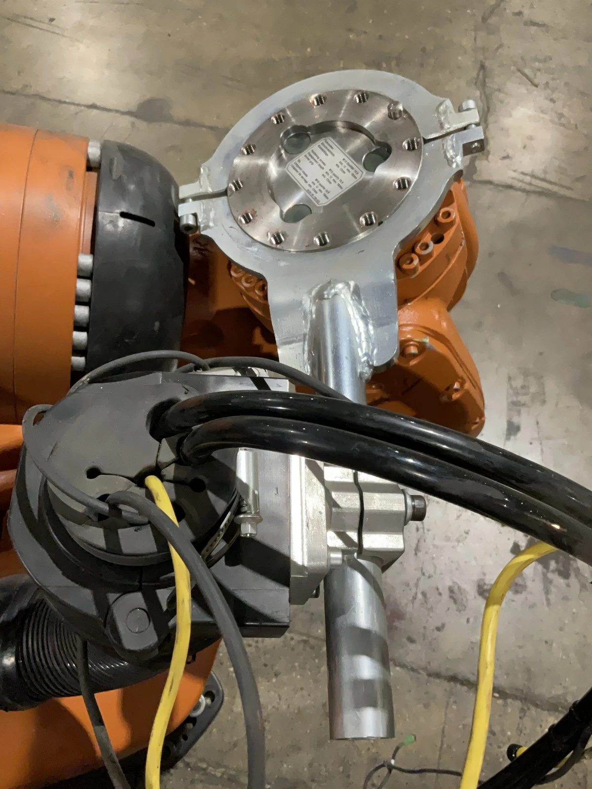 KUKA KR 90 R3100 Extra Complete with KR C4 NA Controller USED - Image 6